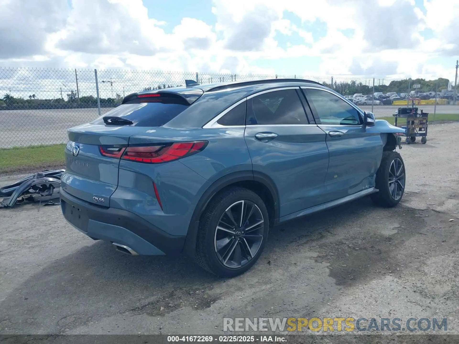 4 Photograph of a damaged car 3PCAJ5JRXPF117396 INFINITI QX55 2023