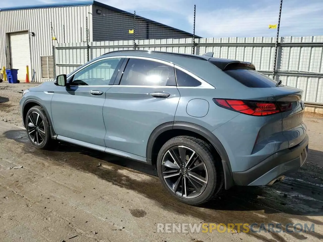 2 Photograph of a damaged car 3PCAJ5L31NF105594 INFINITI QX55 SENSO 2022