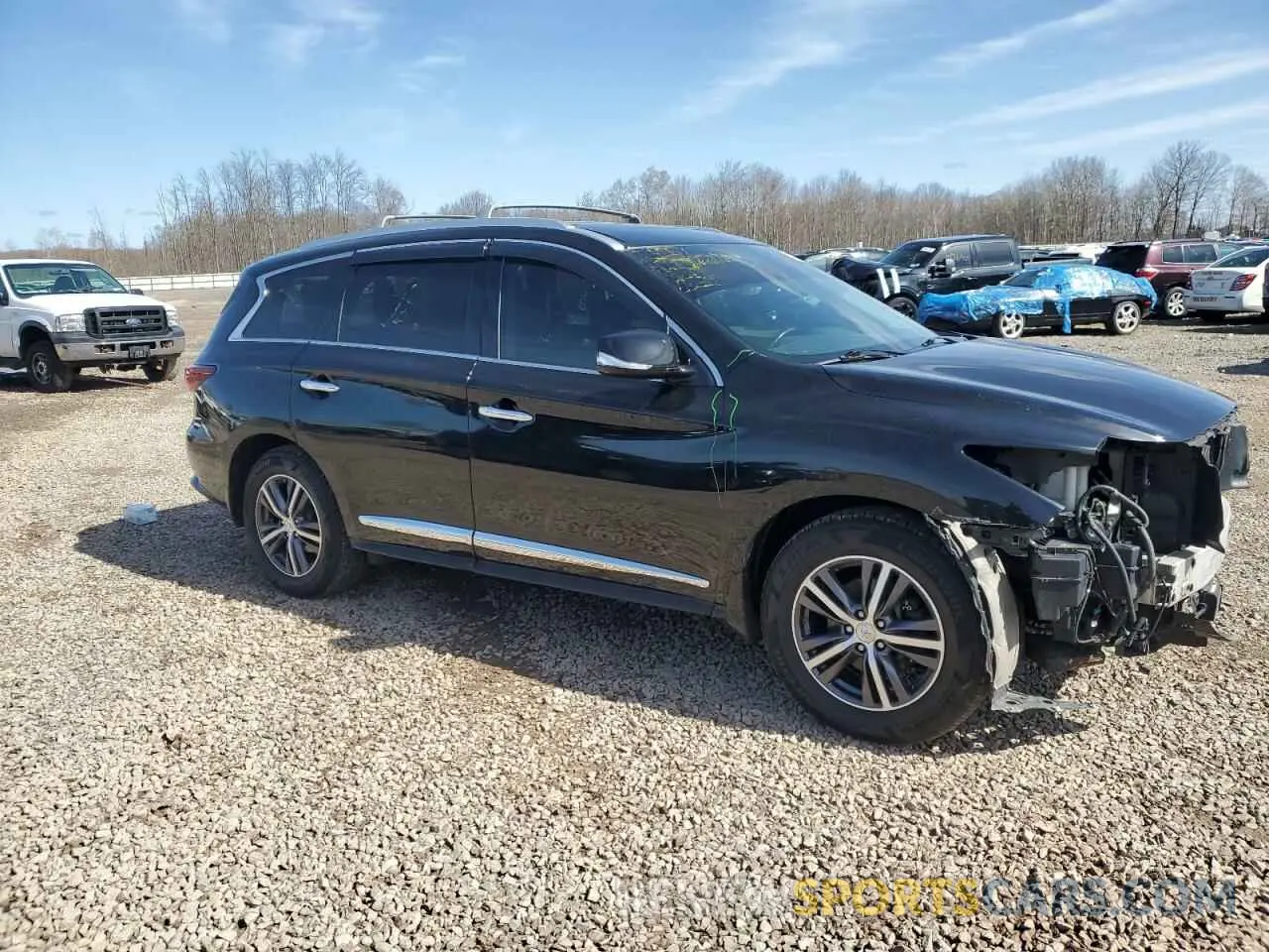 4 Photograph of a damaged car 5N1DL0MM1KC529542 INFINITI QX60 2019