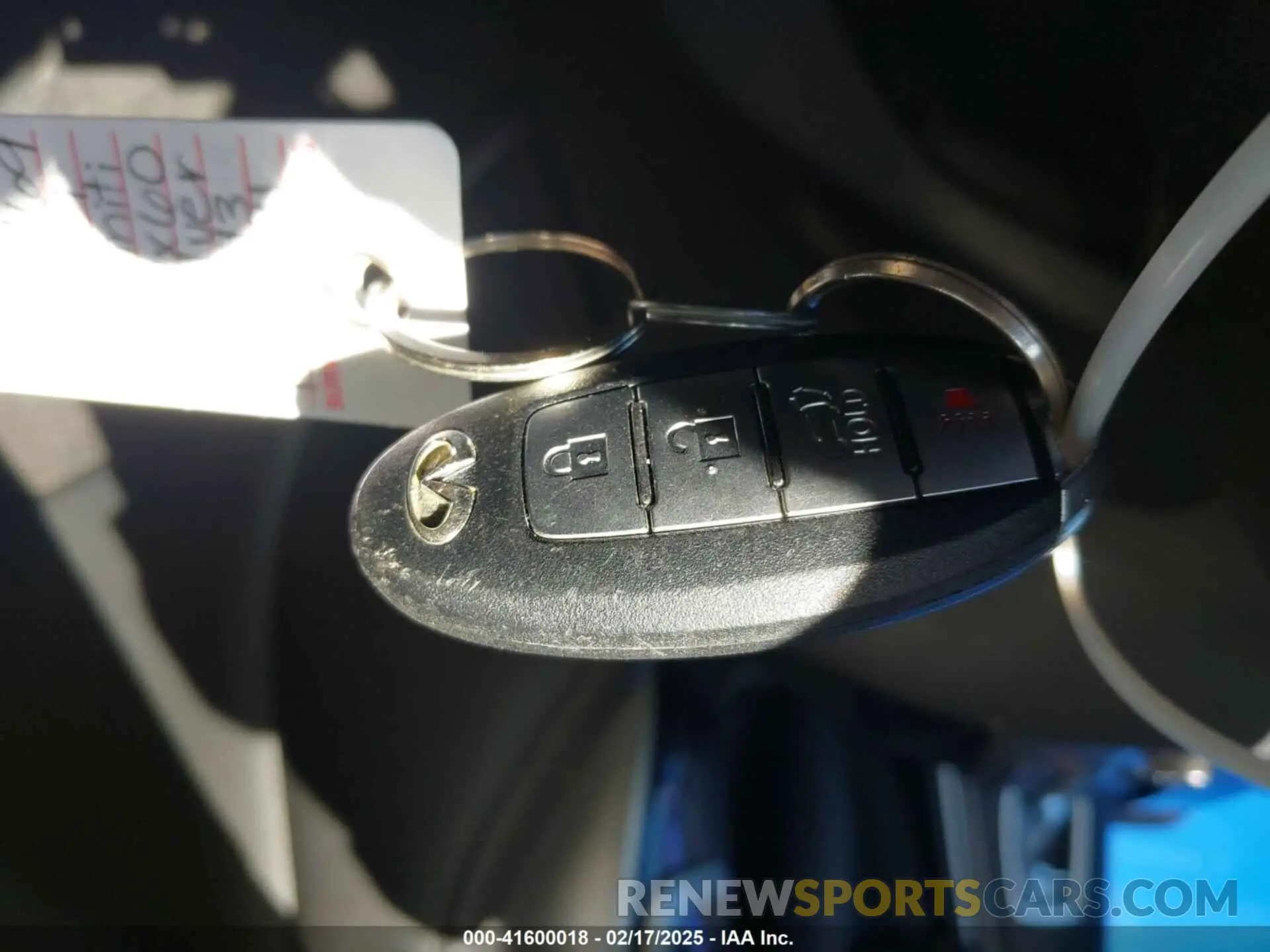 11 Photograph of a damaged car 5N1DL0MM2KC514743 INFINITI QX60 2019