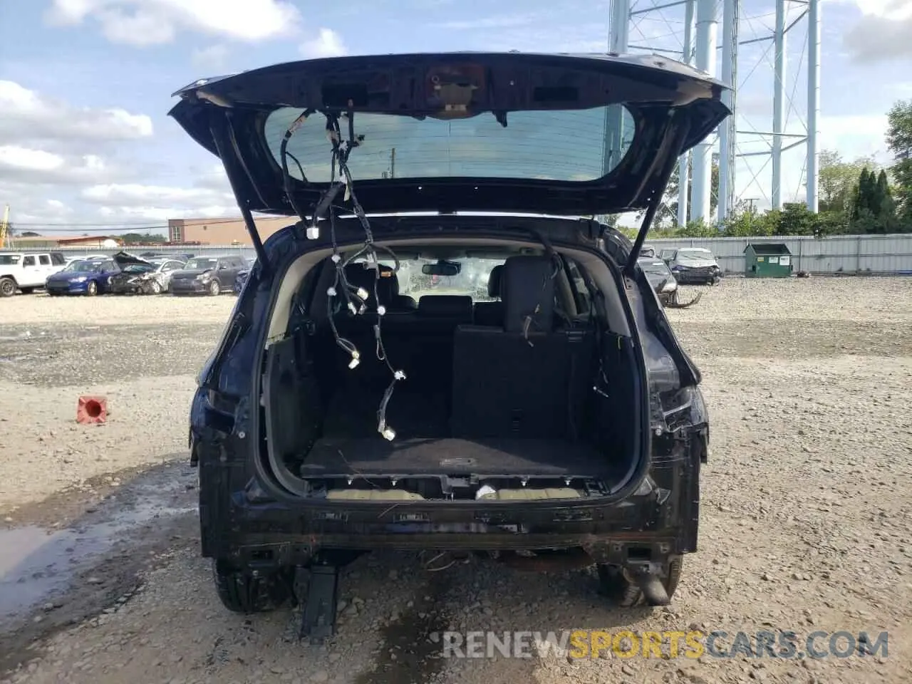 6 Photograph of a damaged car 5N1DL0MM2KC515858 INFINITI QX60 2019