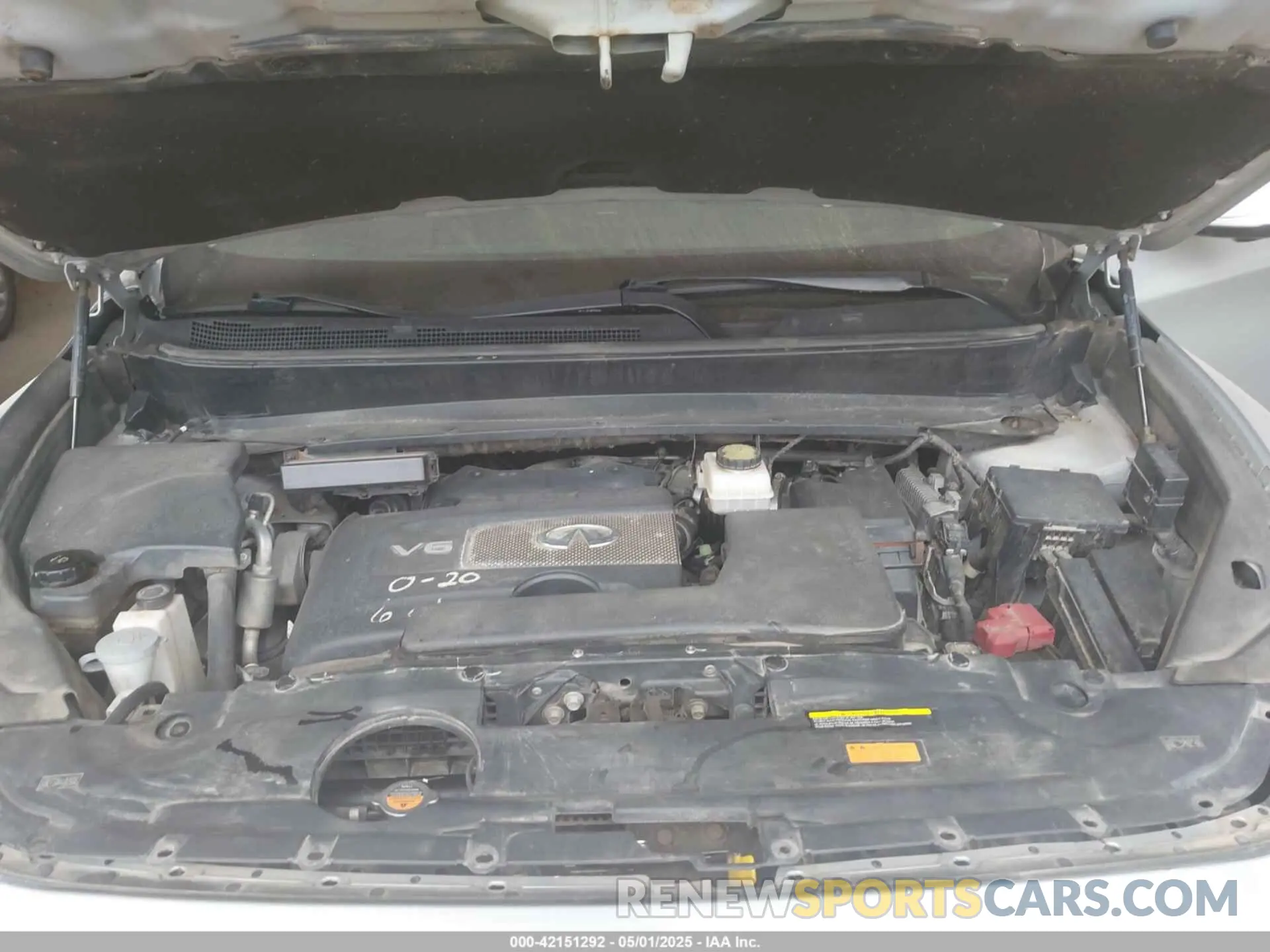 10 Photograph of a damaged car 5N1DL0MM3KC505730 INFINITI QX60 2019