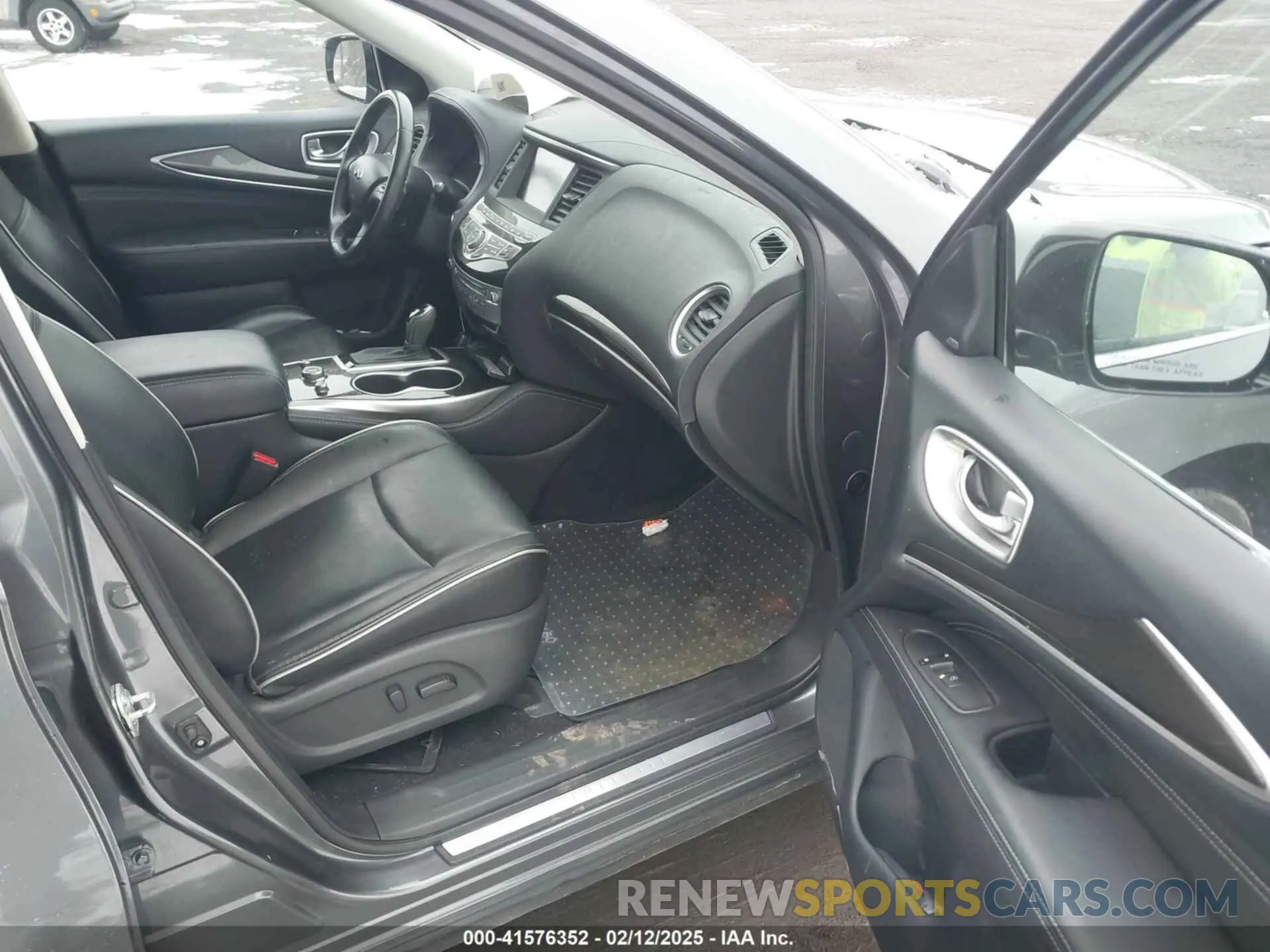 5 Фотография поврежденного автомобиля 5N1DL0MM3KC532832 INFINITI QX60 2019