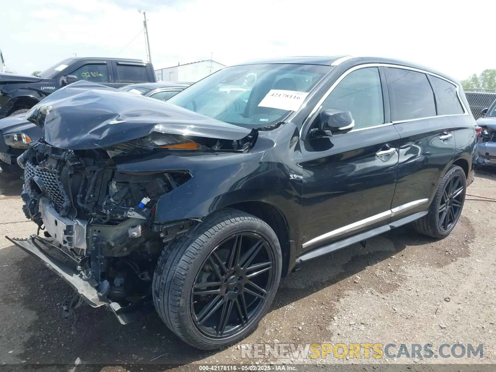 2 Photograph of a damaged car 5N1DL0MM3KC534242 INFINITI QX60 2019