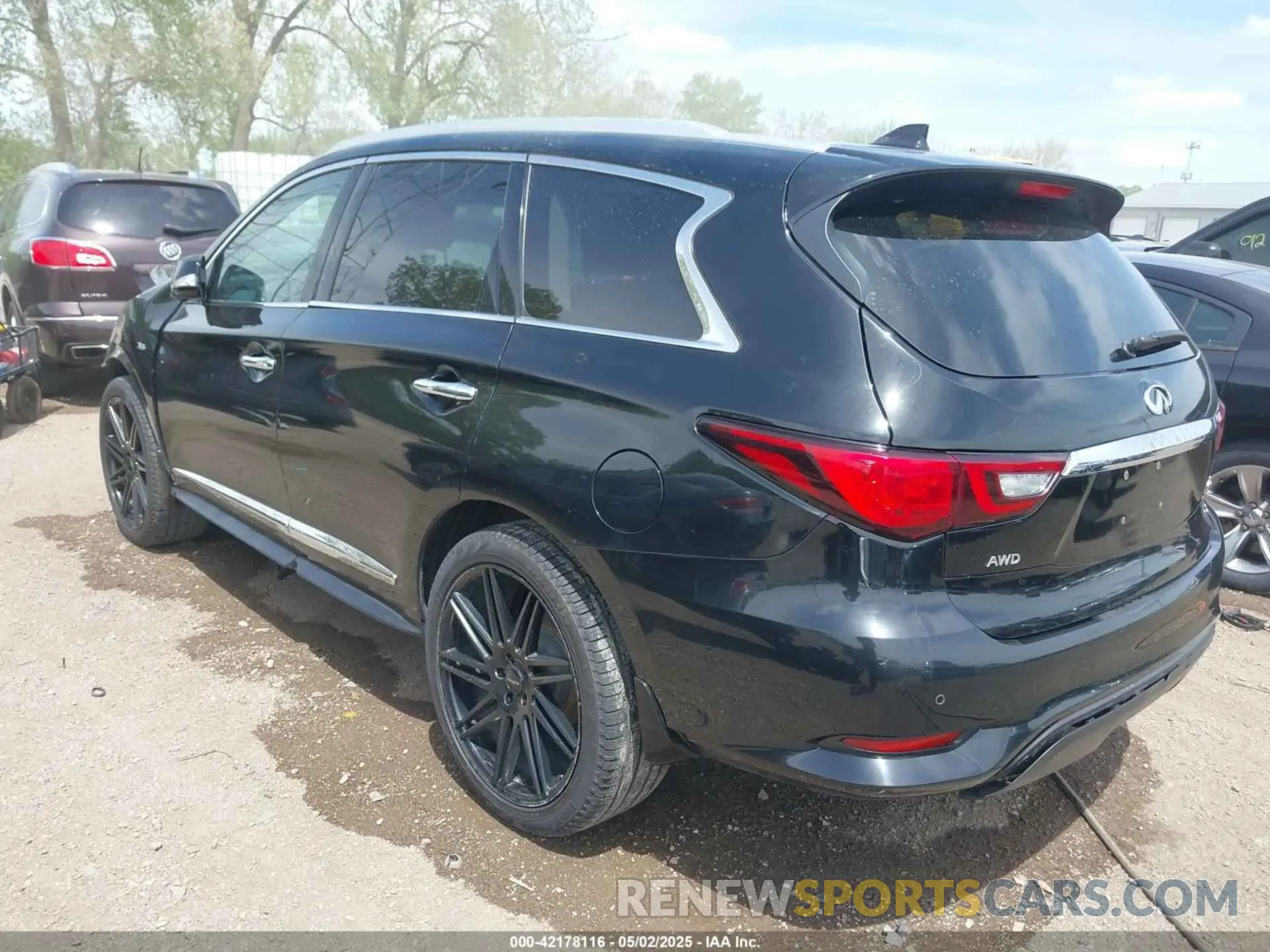 3 Photograph of a damaged car 5N1DL0MM3KC534242 INFINITI QX60 2019