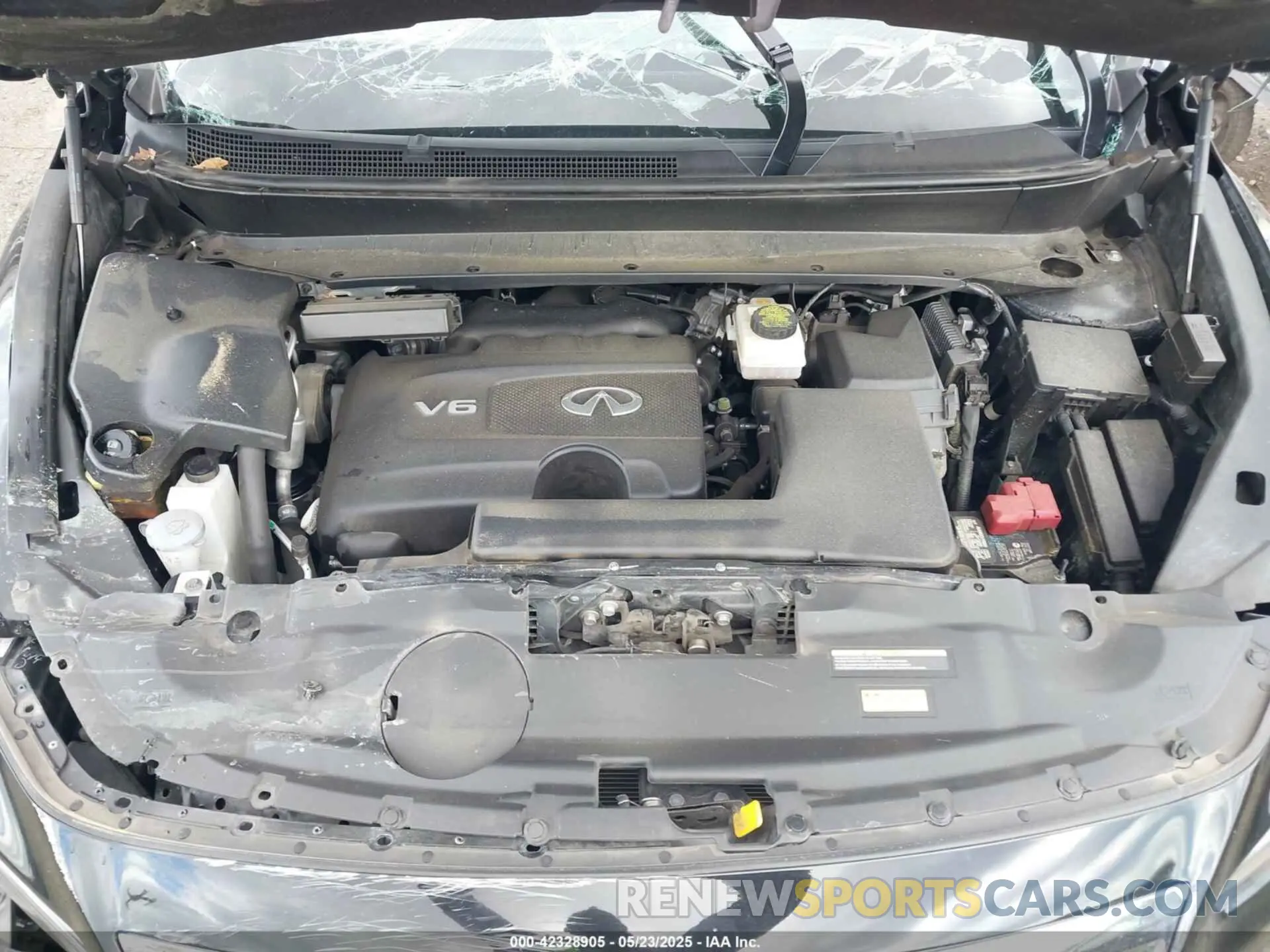 10 Photograph of a damaged car 5N1DL0MM4KC505140 INFINITI QX60 2019