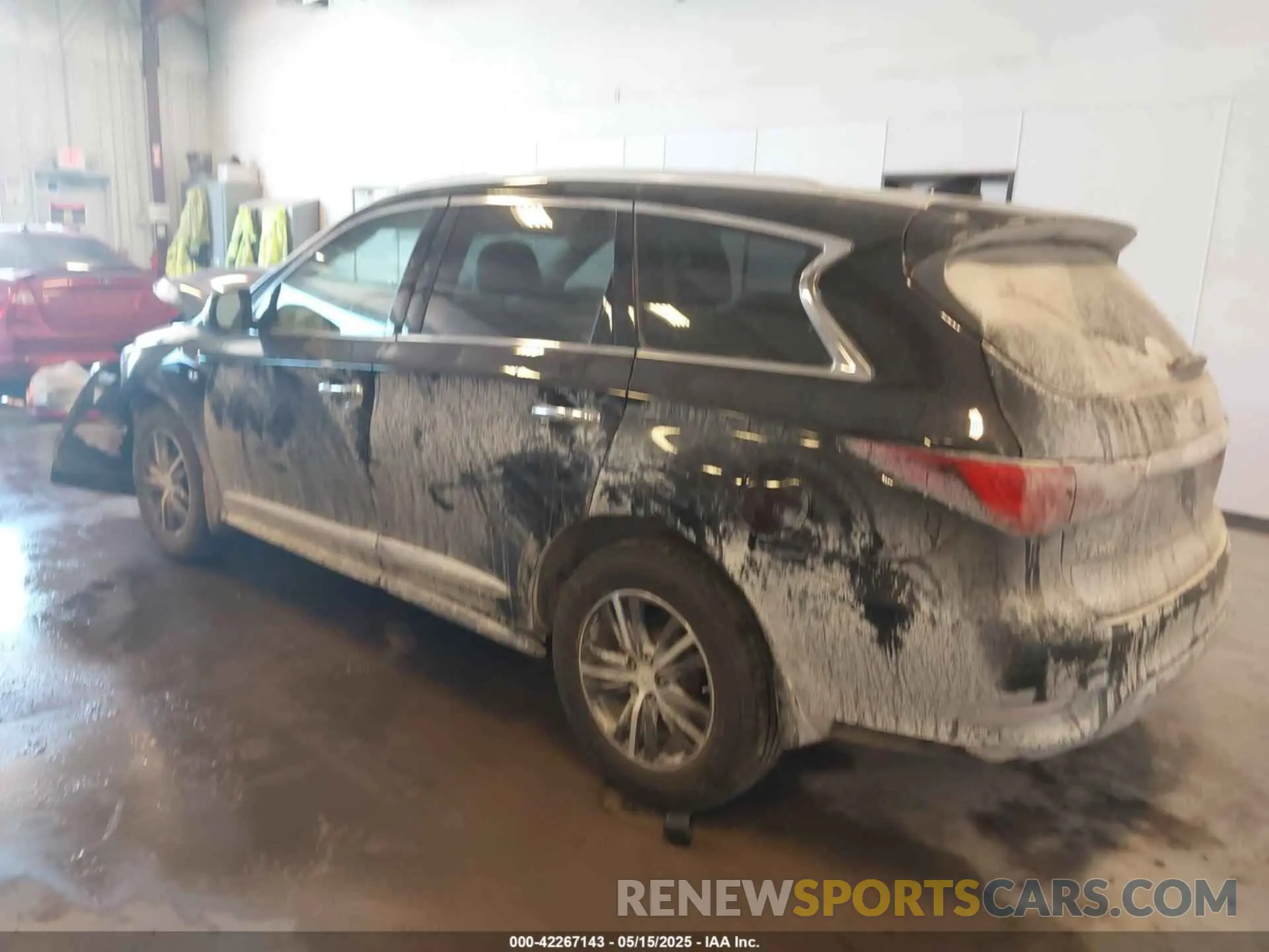 3 Photograph of a damaged car 5N1DL0MM6KC548023 INFINITI QX60 2019