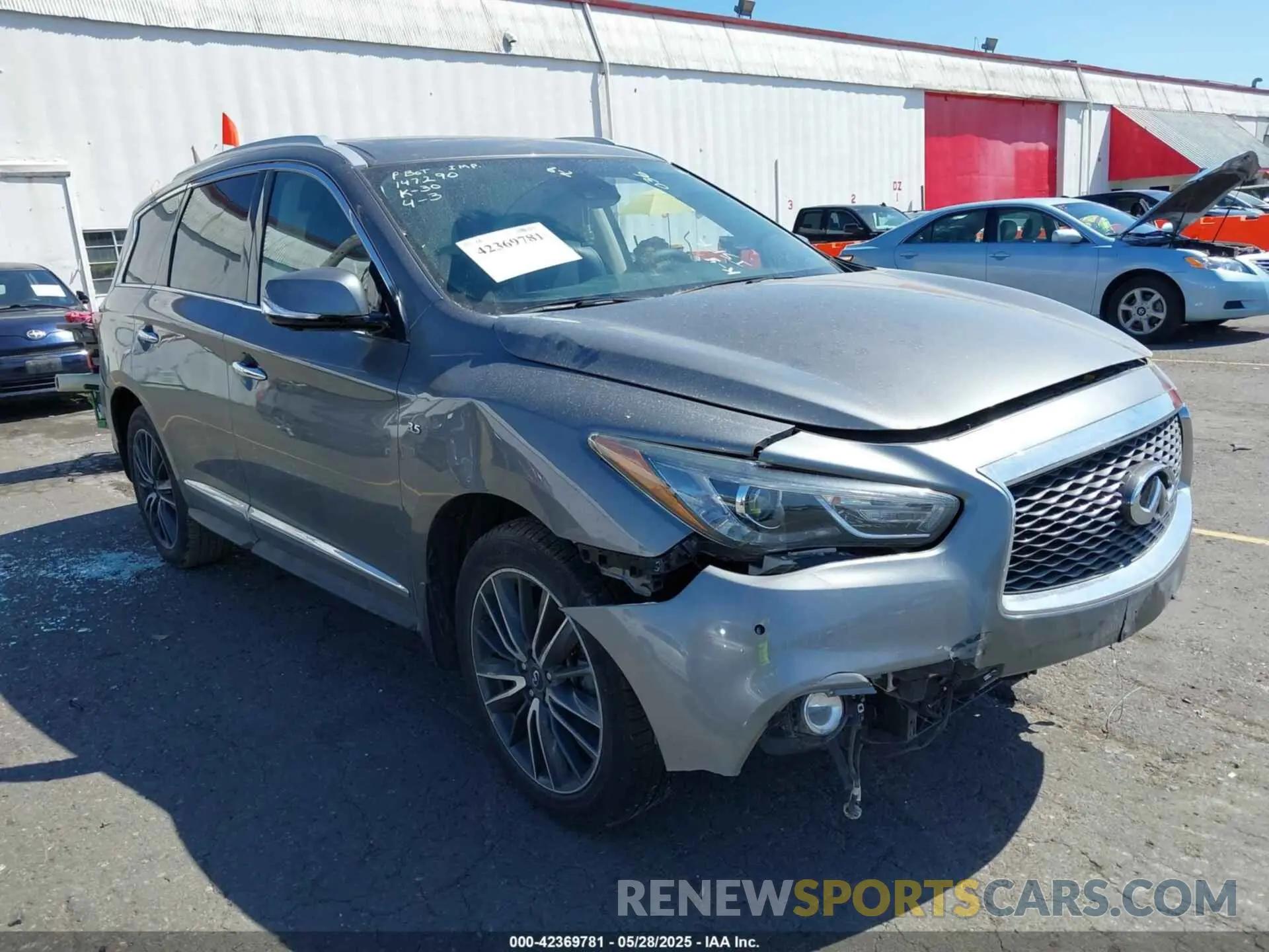 1 Photograph of a damaged car 5N1DL0MM6KC558342 INFINITI QX60 2019