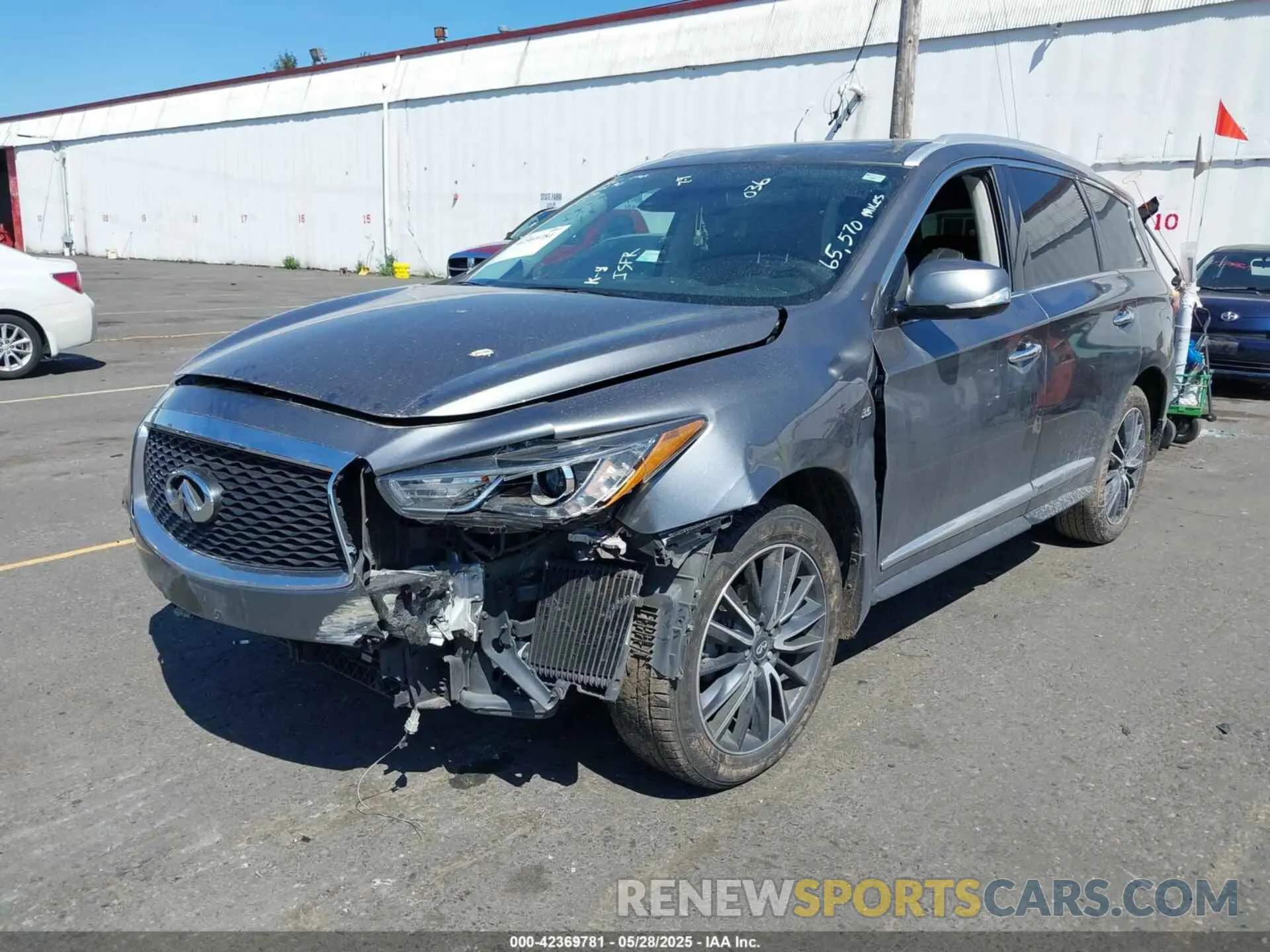 2 Photograph of a damaged car 5N1DL0MM6KC558342 INFINITI QX60 2019