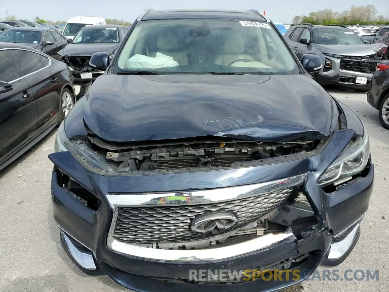 5 Photograph of a damaged car 5N1DL0MM7KC548550 INFINITI QX60 2019