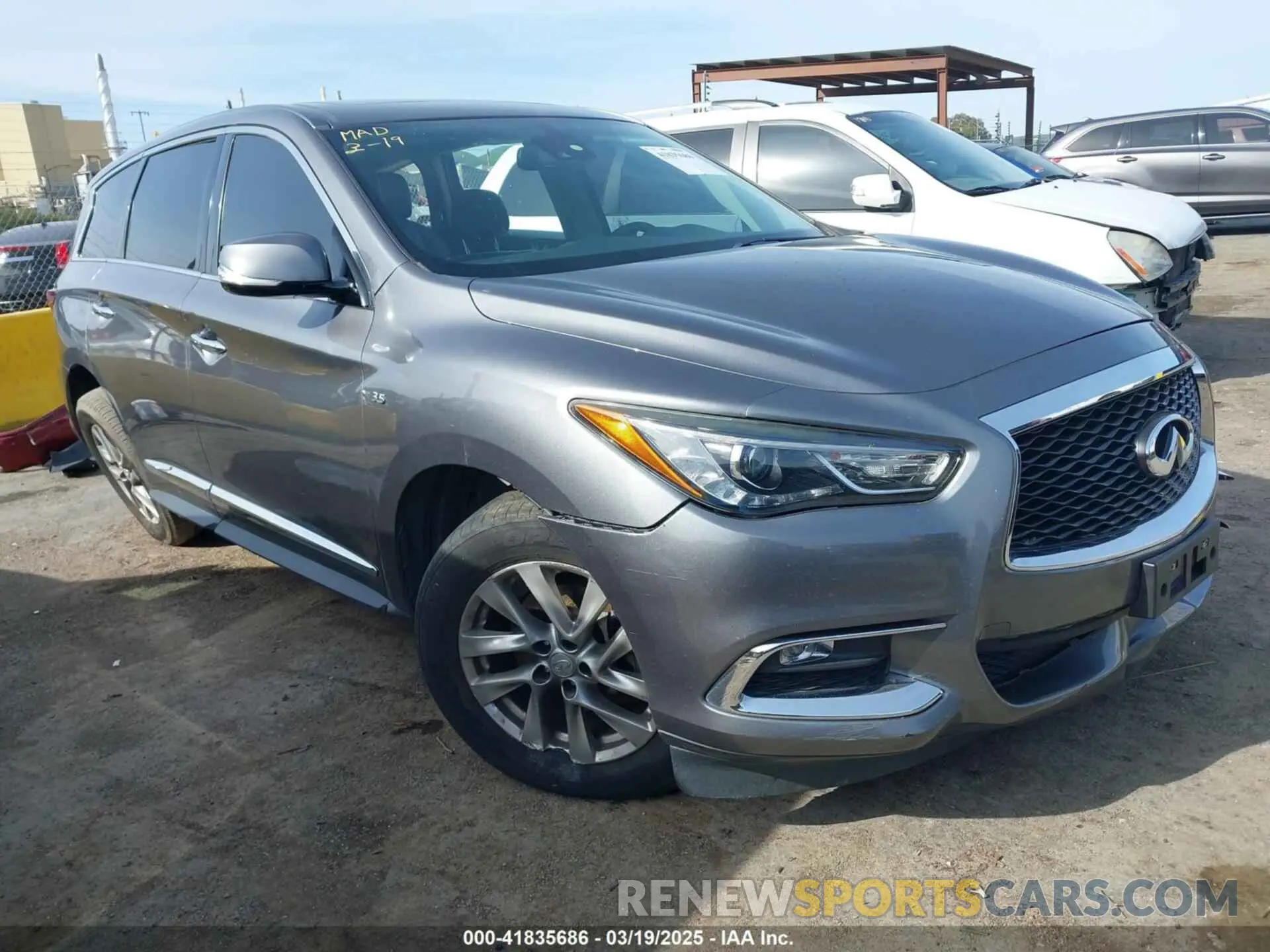 1 Photograph of a damaged car 5N1DL0MM7KC552081 INFINITI QX60 2019
