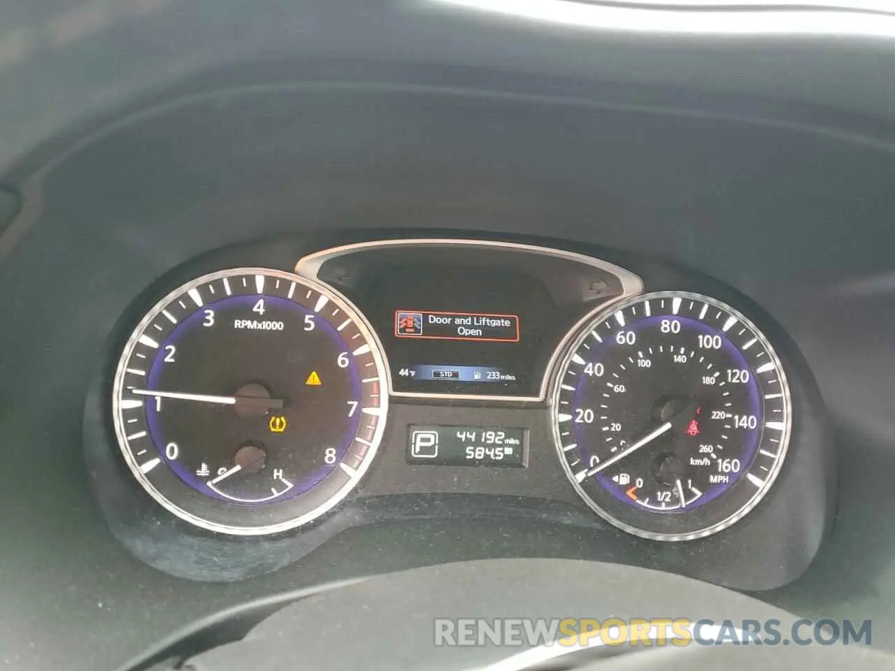 9 Photograph of a damaged car 5N1DL0MM9KC561865 INFINITI QX60 2019