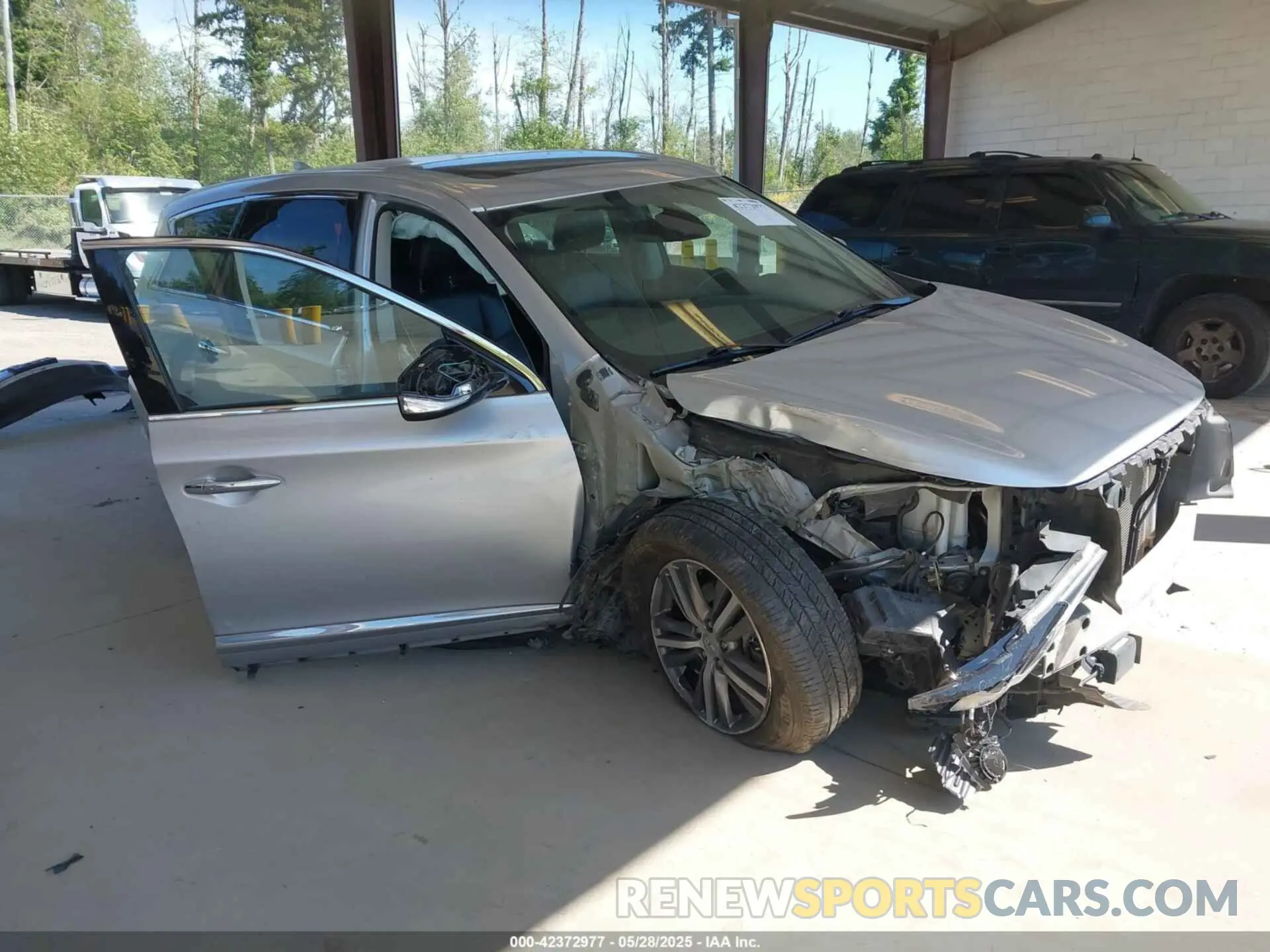 1 Фотография поврежденного автомобиля 5N1DL0MM9KC569612 INFINITI QX60 2019