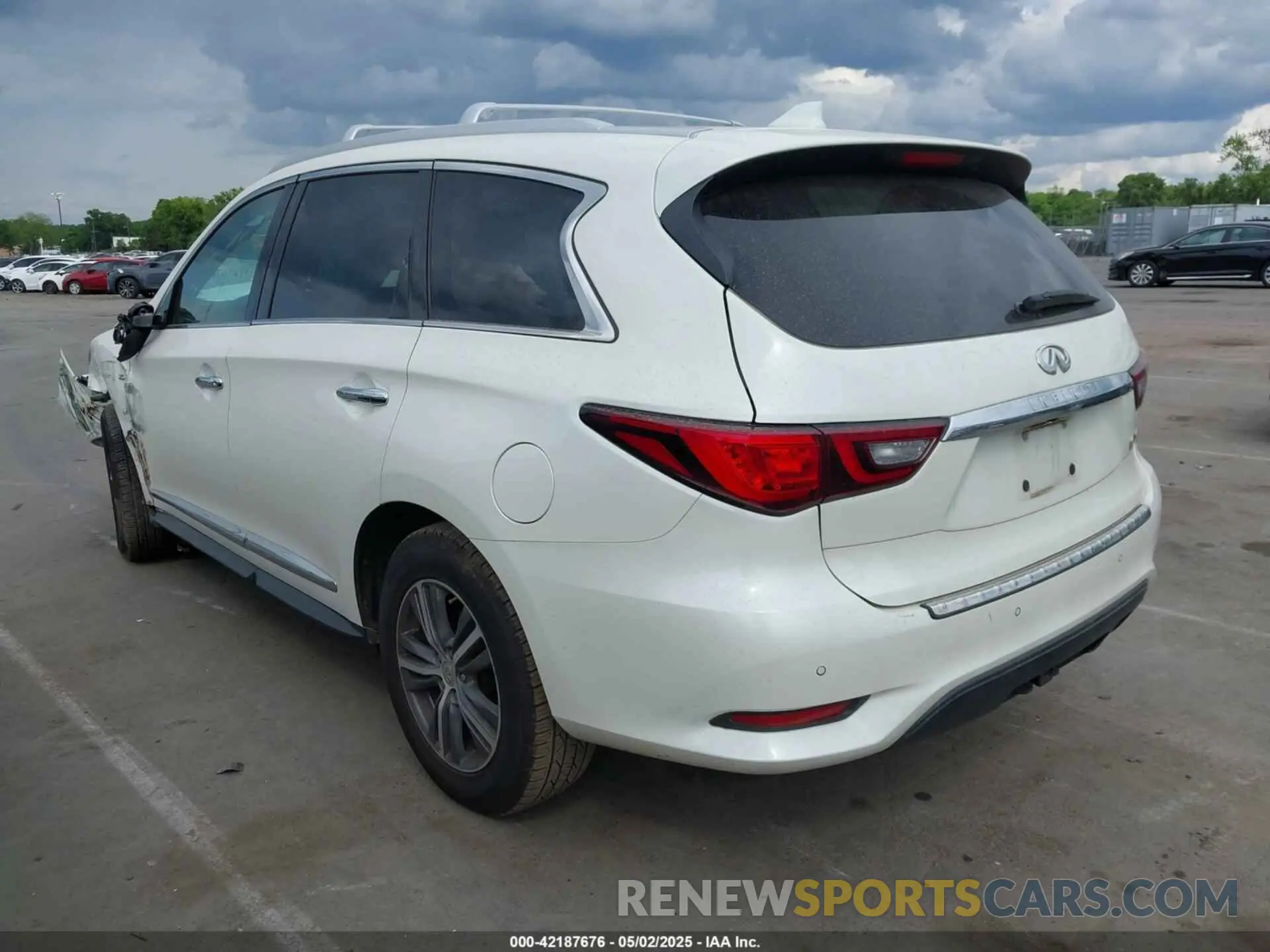 3 Photograph of a damaged car 5N1DL0MN0KC519691 INFINITI QX60 2019