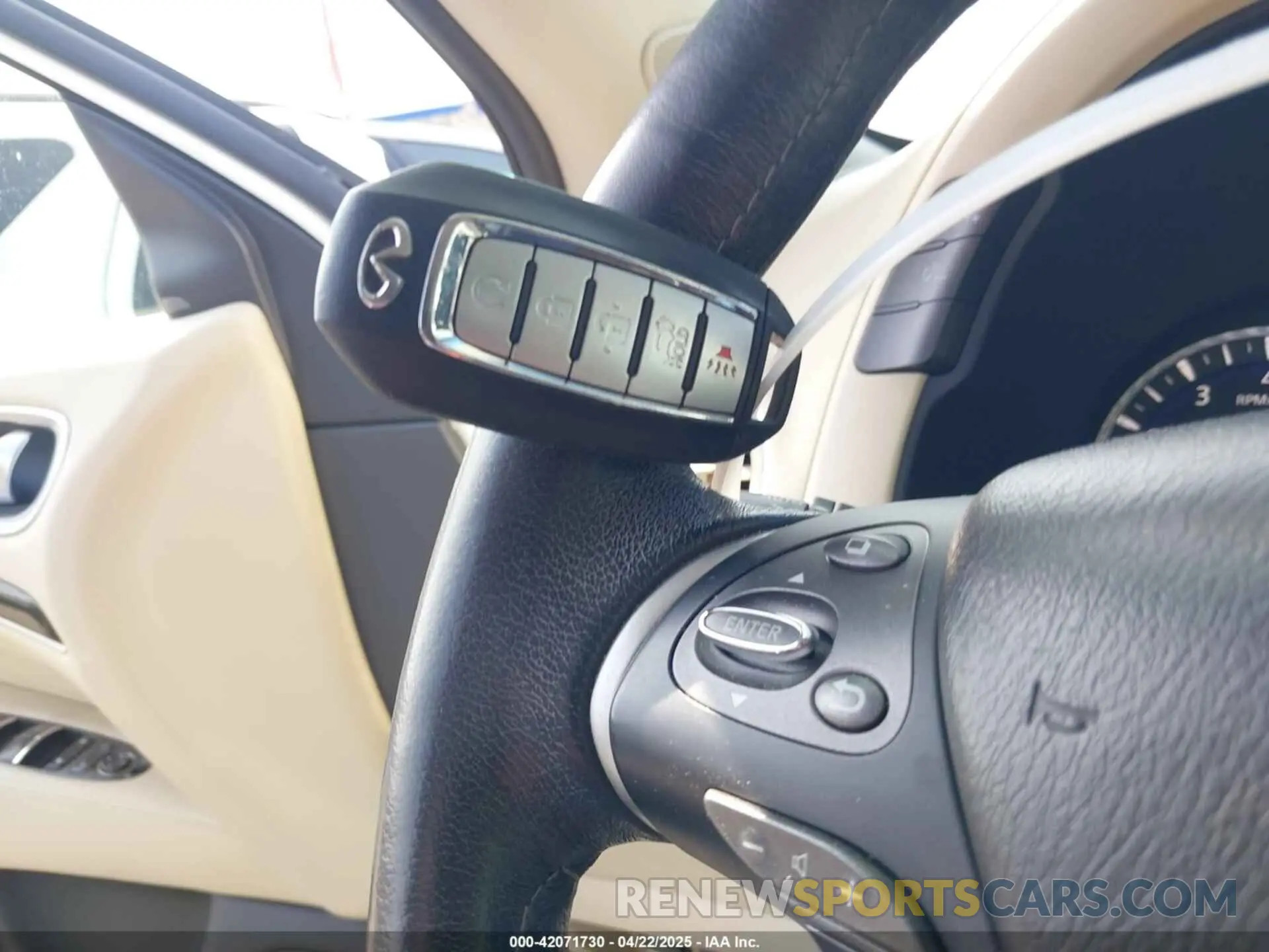 11 Photograph of a damaged car 5N1DL0MN1KC525483 INFINITI QX60 2019