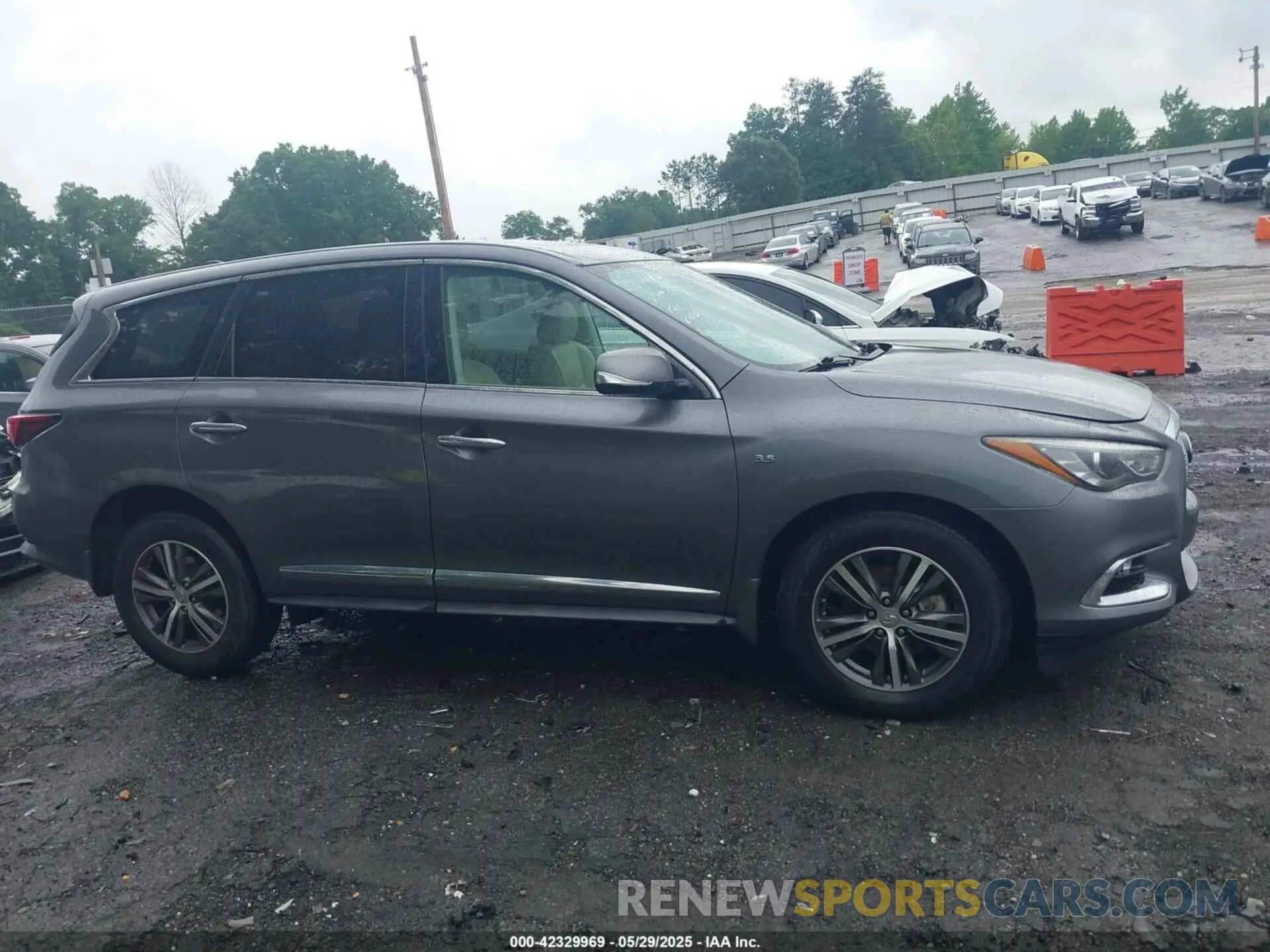 13 Фотография поврежденного автомобиля 5N1DL0MN1KC529212 INFINITI QX60 2019