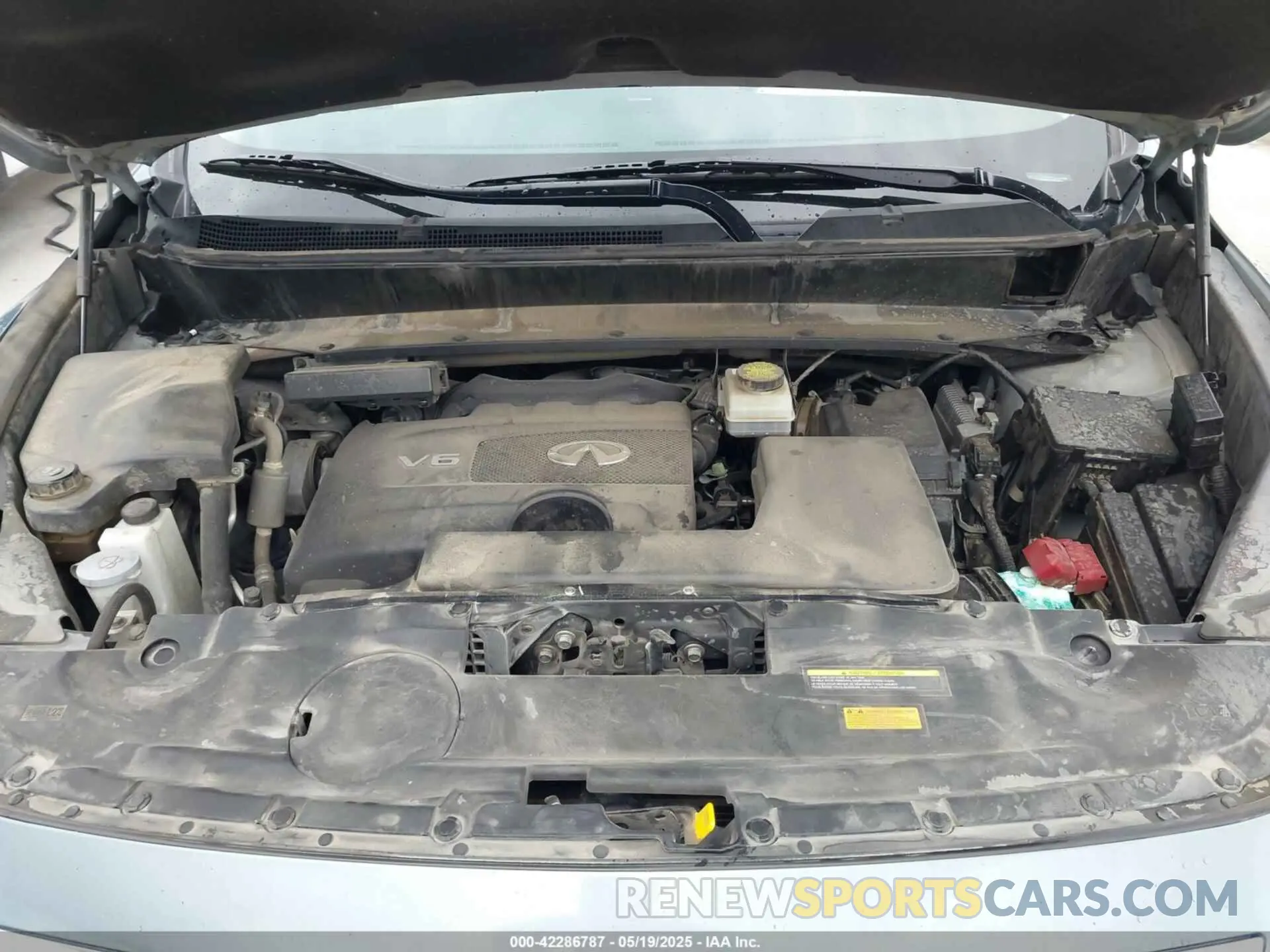 10 Photograph of a damaged car 5N1DL0MN2KC510720 INFINITI QX60 2019