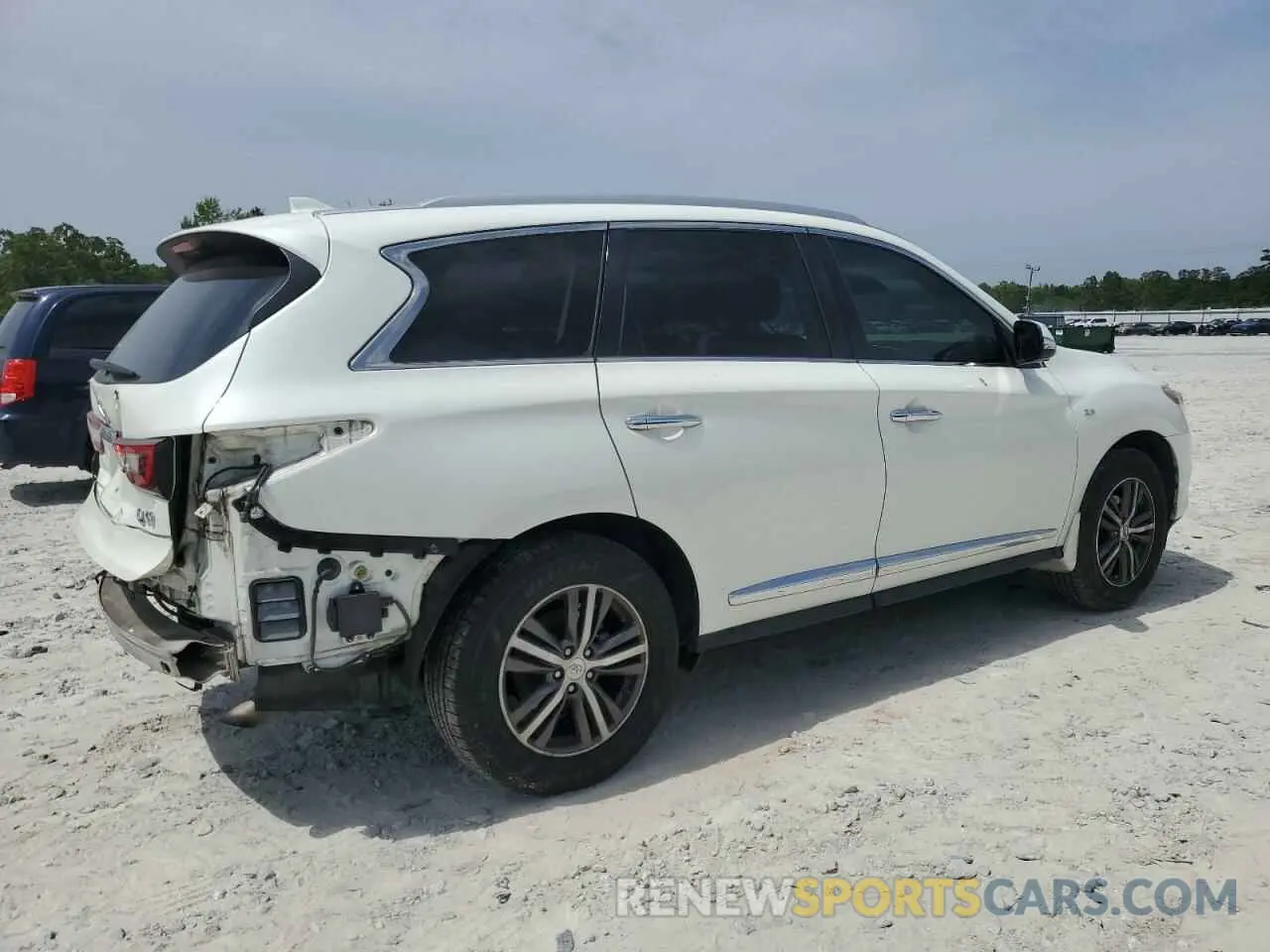 3 Фотография поврежденного автомобиля 5N1DL0MN4KC532928 INFINITI QX60 2019