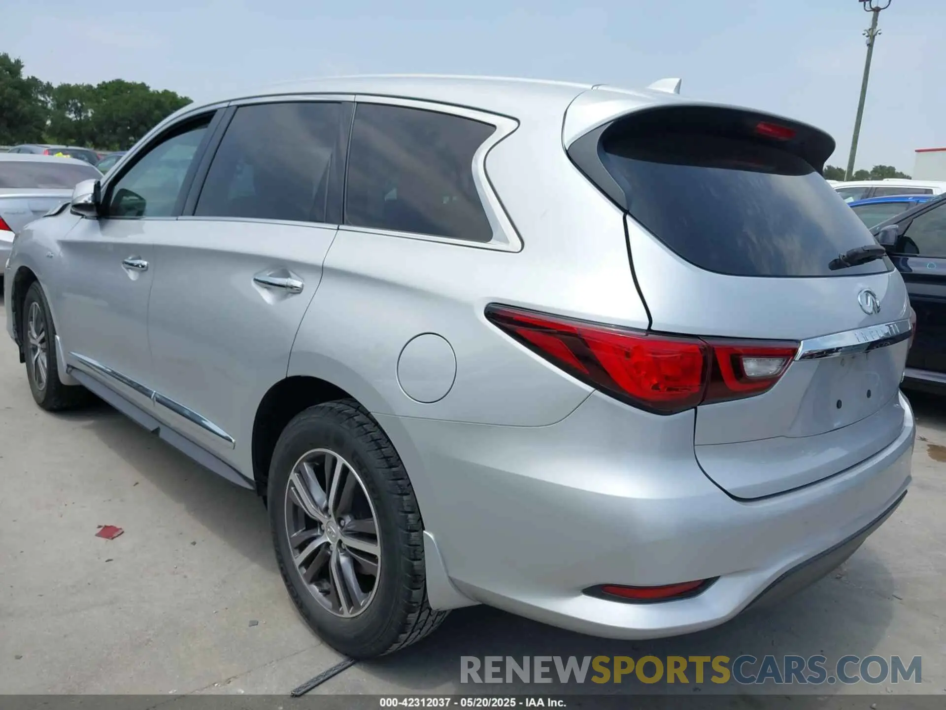 3 Фотография поврежденного автомобиля 5N1DL0MN8KC548730 INFINITI QX60 2019