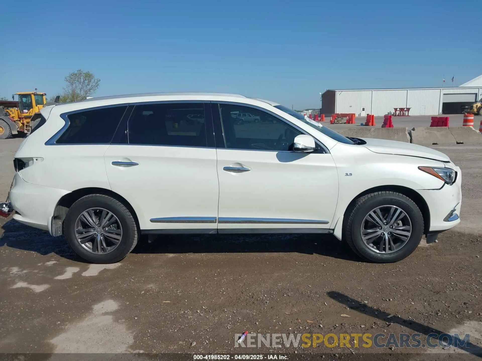 13 Фотография поврежденного автомобиля 5N1DL0MN9KC504400 INFINITI QX60 2019
