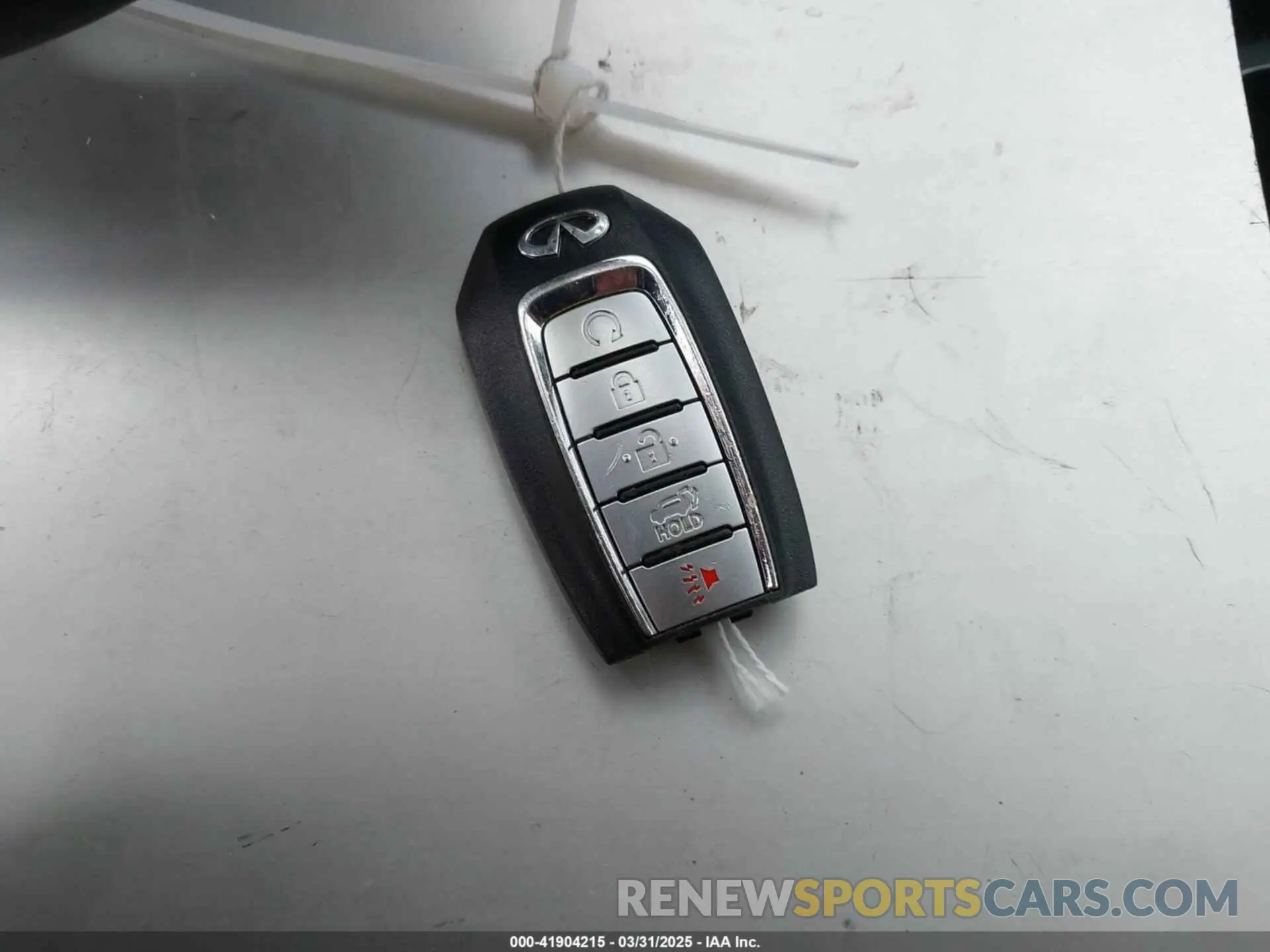 11 Photograph of a damaged car 5N1DL0MN9KC569666 INFINITI QX60 2019