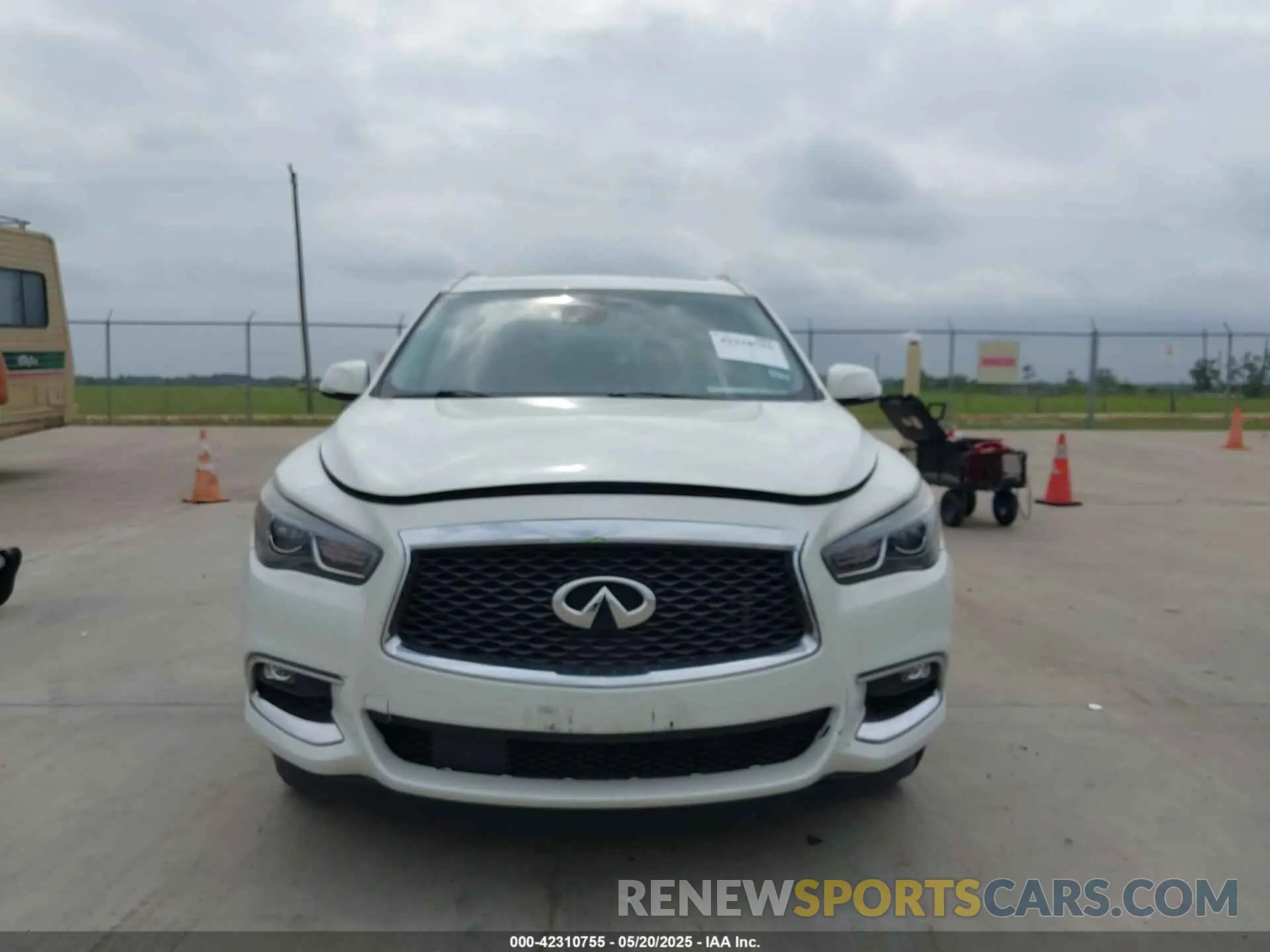 12 Photograph of a damaged car 5N1DL0MM0LC512832 INFINITI QX60 2020