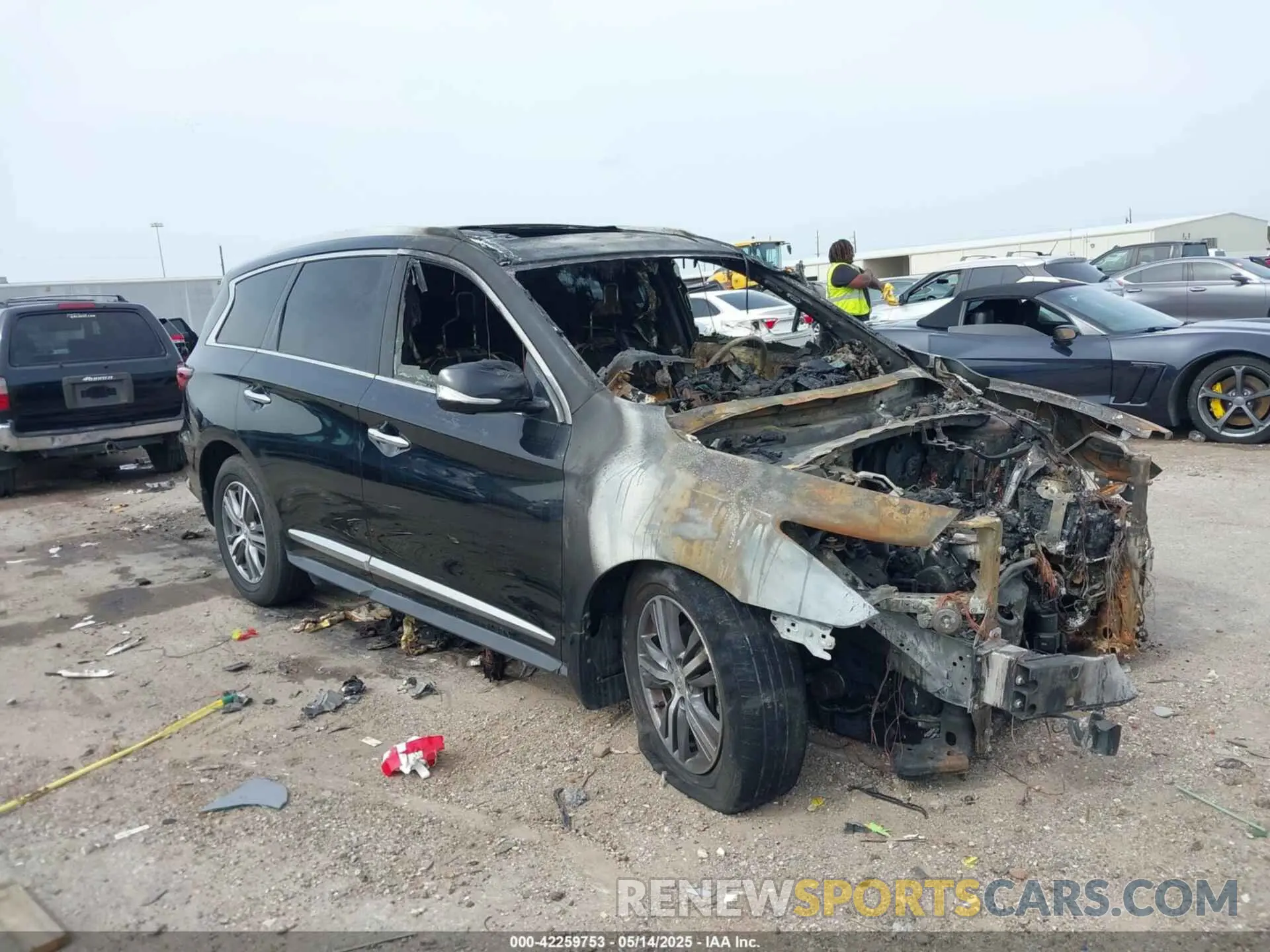 1 Фотография поврежденного автомобиля 5N1DL0MM1LC513066 INFINITI QX60 2020