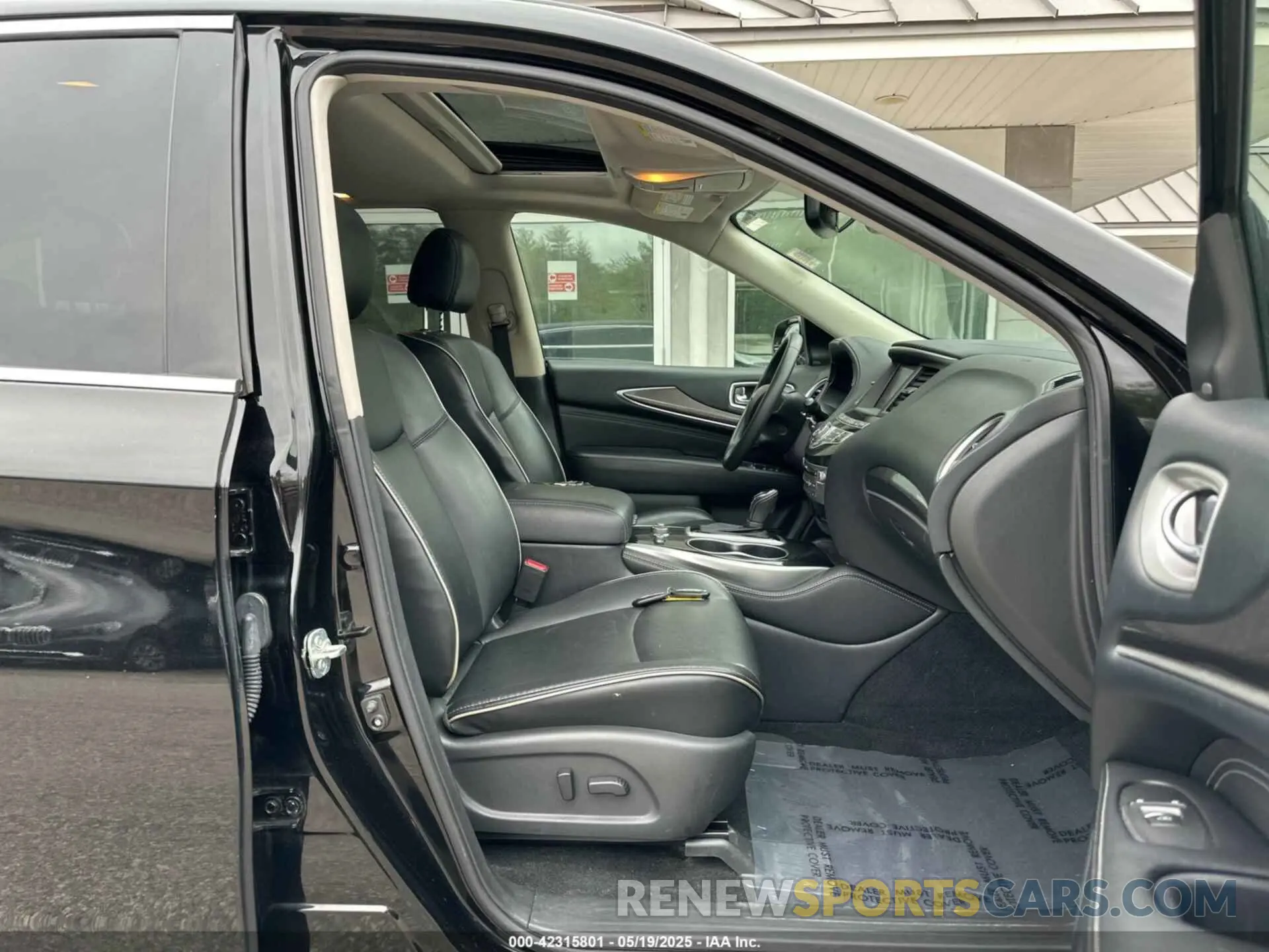 5 Photograph of a damaged car 5N1DL0MM1LC529252 INFINITI QX60 2020