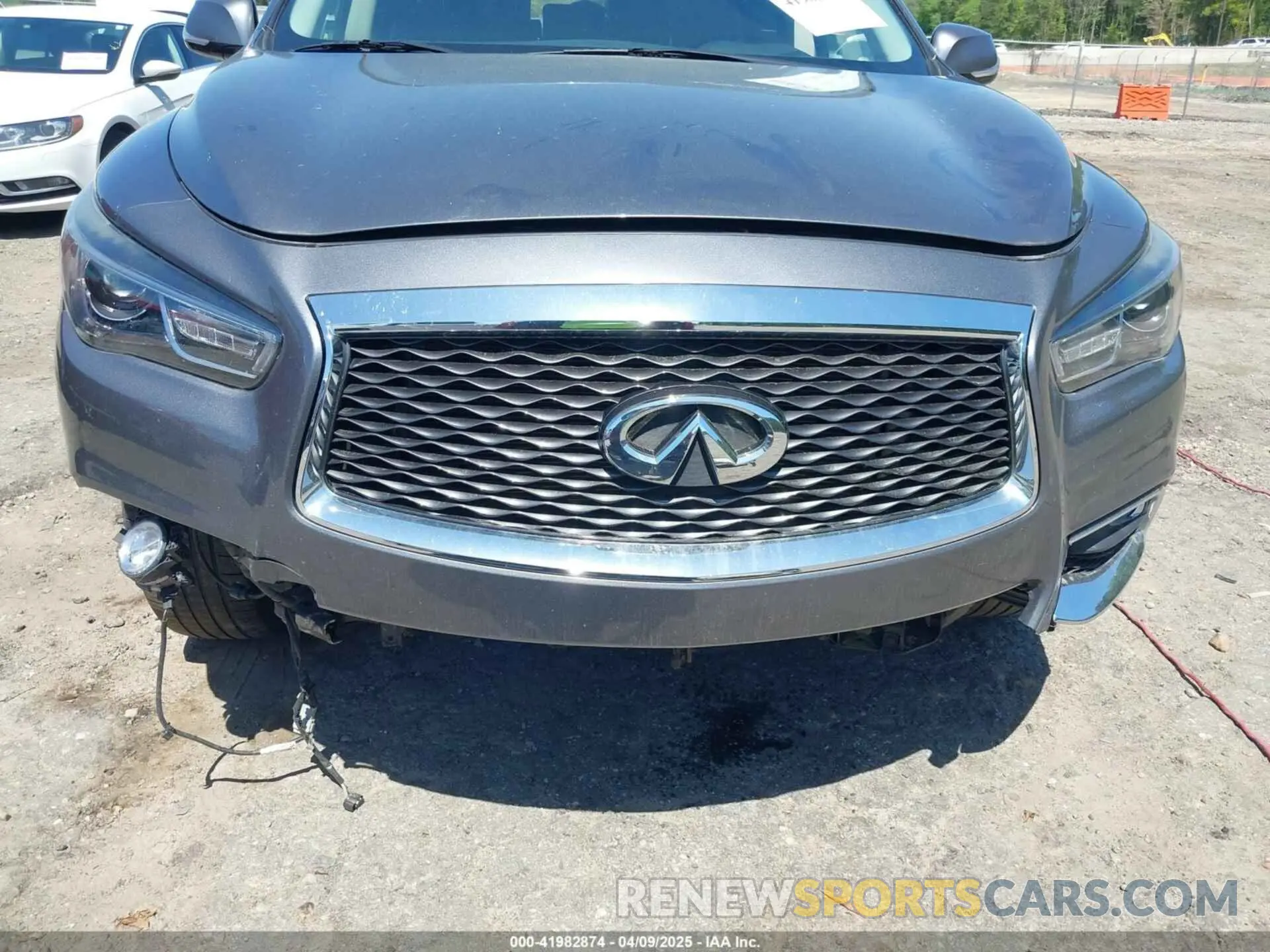 6 Photograph of a damaged car 5N1DL0MM1LC535066 INFINITI QX60 2020
