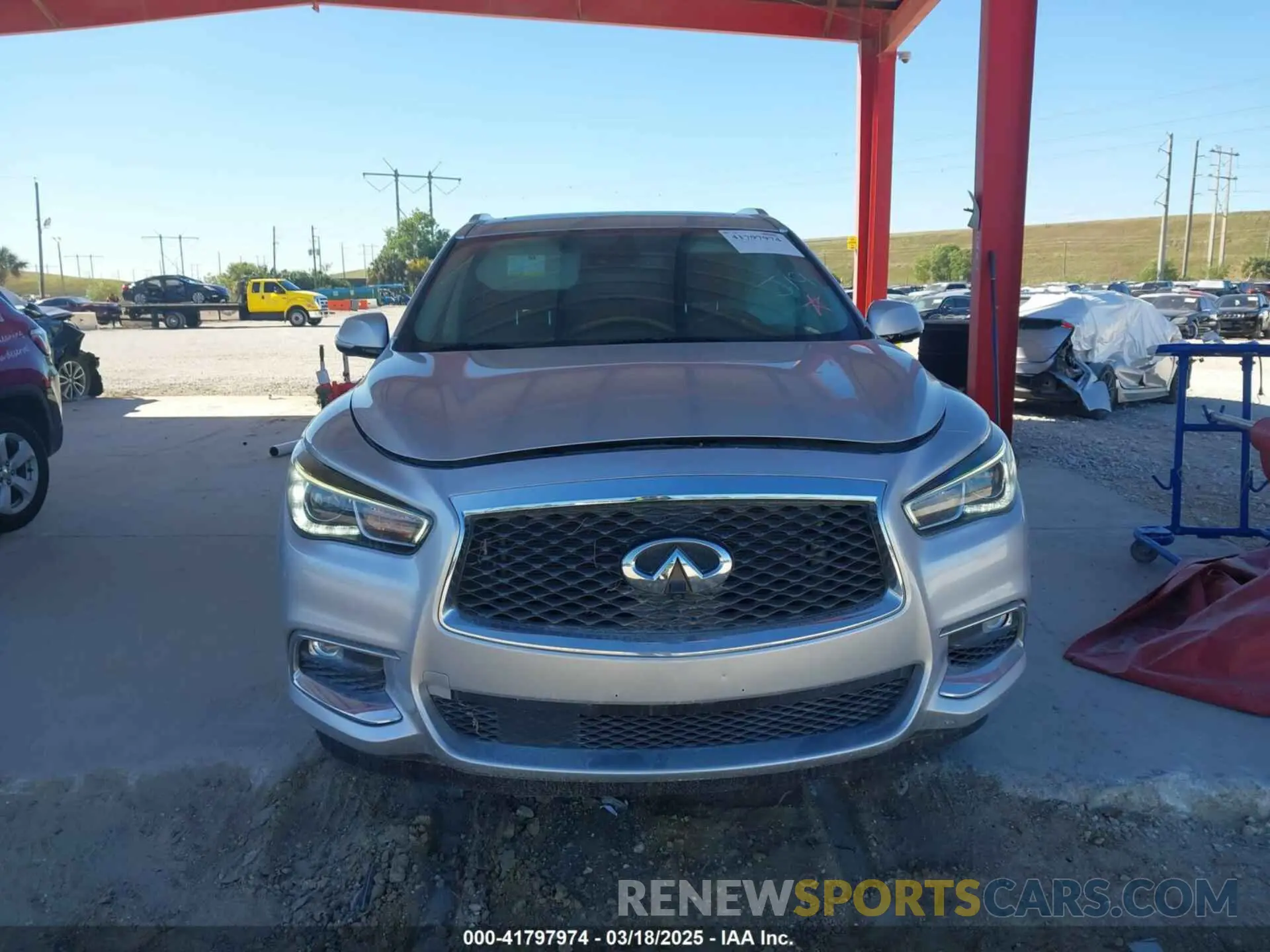 12 Photograph of a damaged car 5N1DL0MM2LC503968 INFINITI QX60 2020
