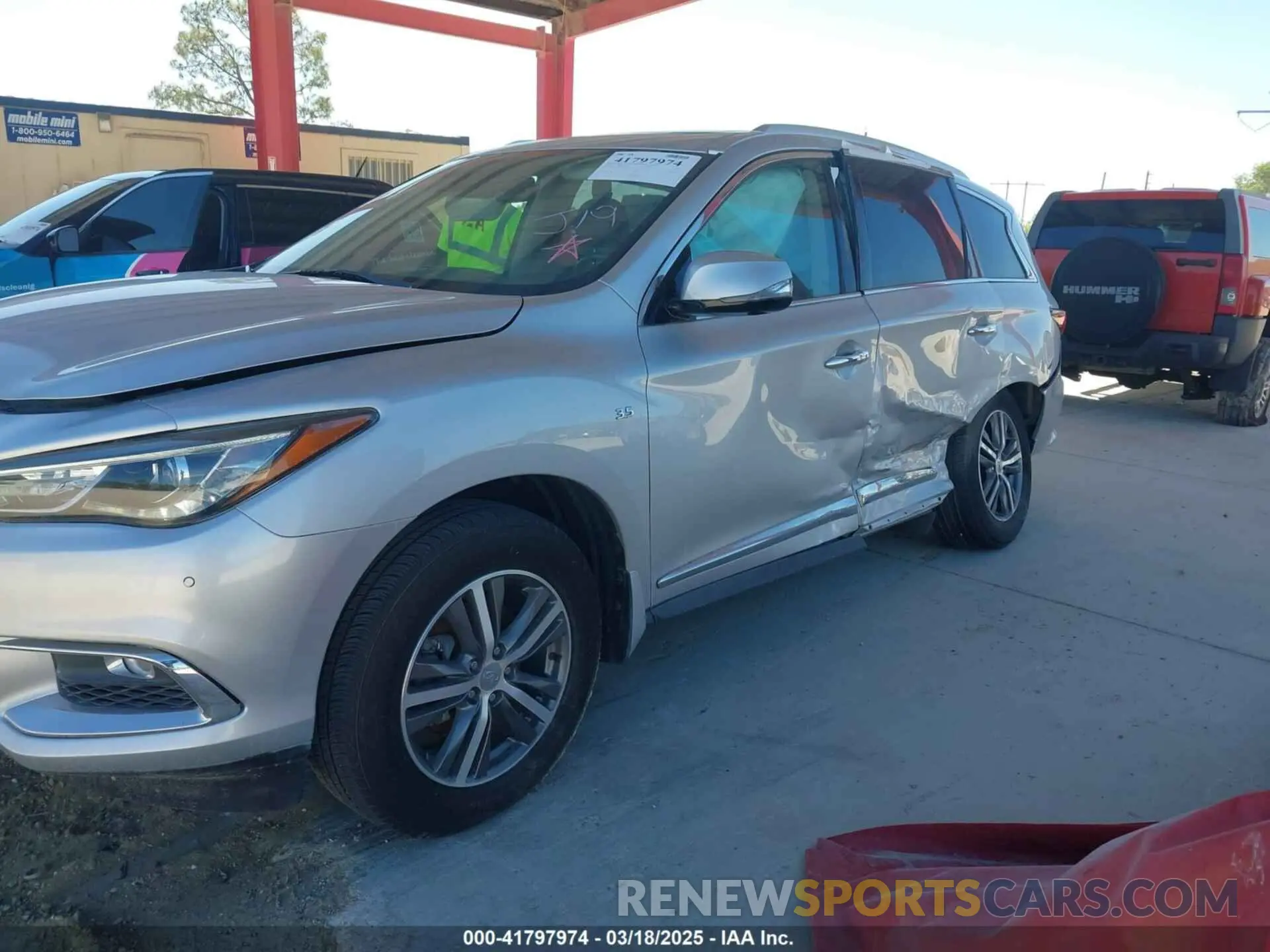 6 Photograph of a damaged car 5N1DL0MM2LC503968 INFINITI QX60 2020