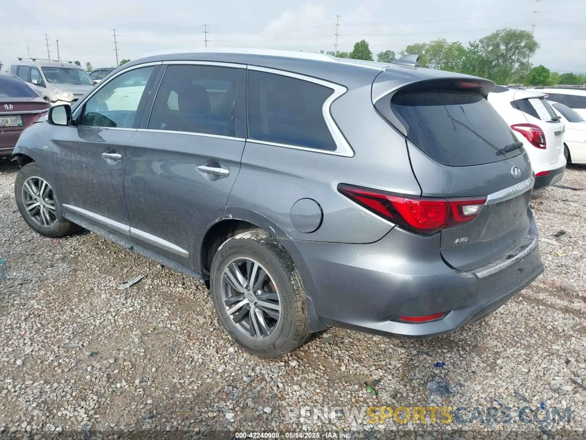 3 Фотография поврежденного автомобиля 5N1DL0MM2LC517417 INFINITI QX60 2020