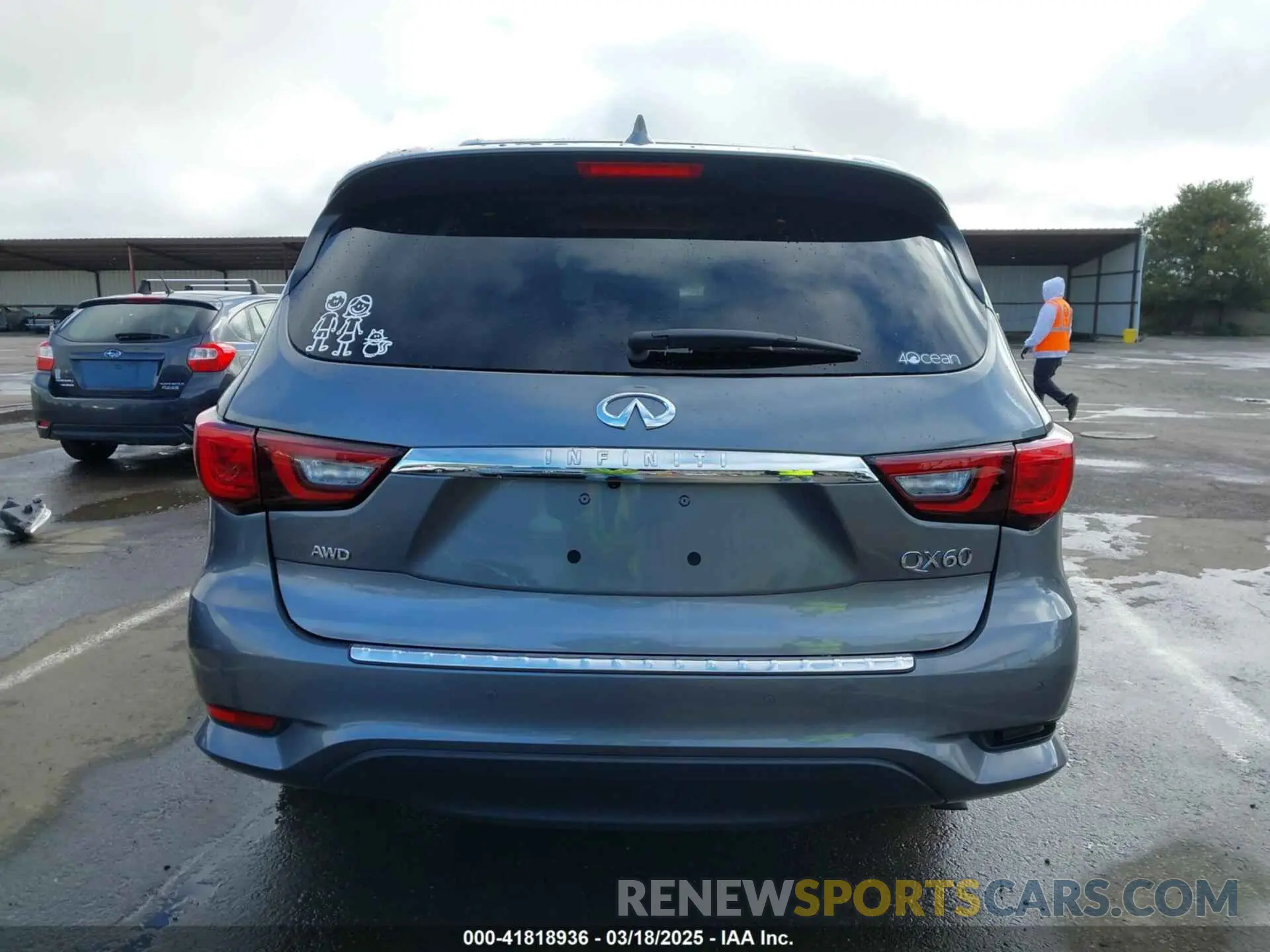16 Photograph of a damaged car 5N1DL0MM2LC539675 INFINITI QX60 2020
