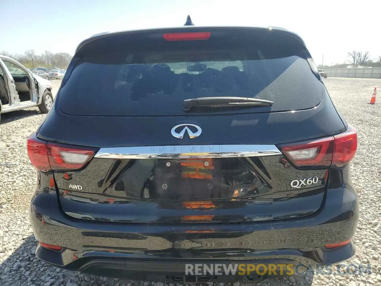 6 Photograph of a damaged car 5N1DL0MM4LC501154 INFINITI QX60 2020
