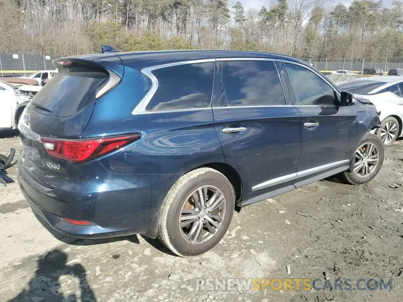 3 Фотография поврежденного автомобиля 5N1DL0MM4LC518553 INFINITI QX60 2020