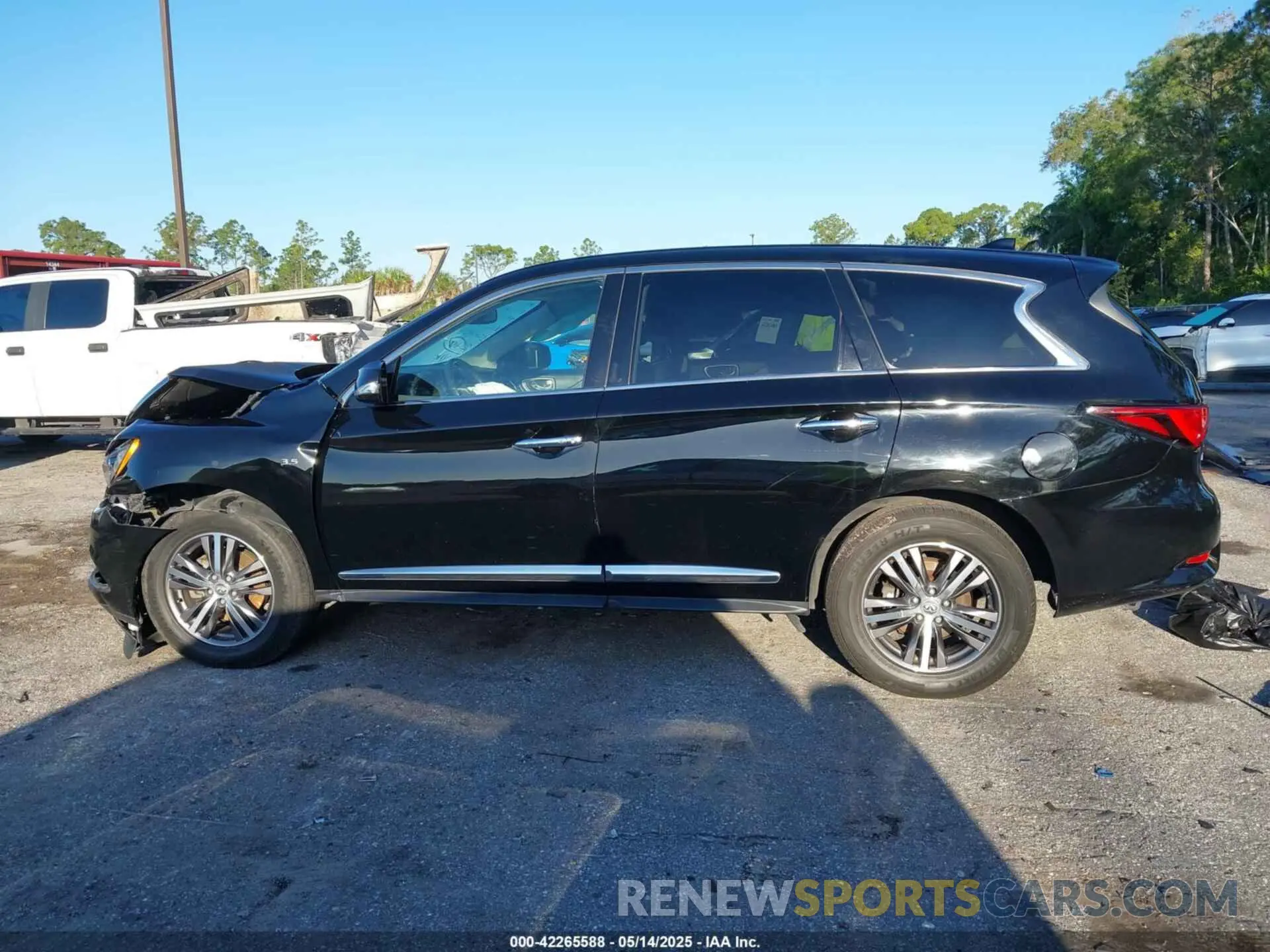14 Фотография поврежденного автомобиля 5N1DL0MM6LC521745 INFINITI QX60 2020