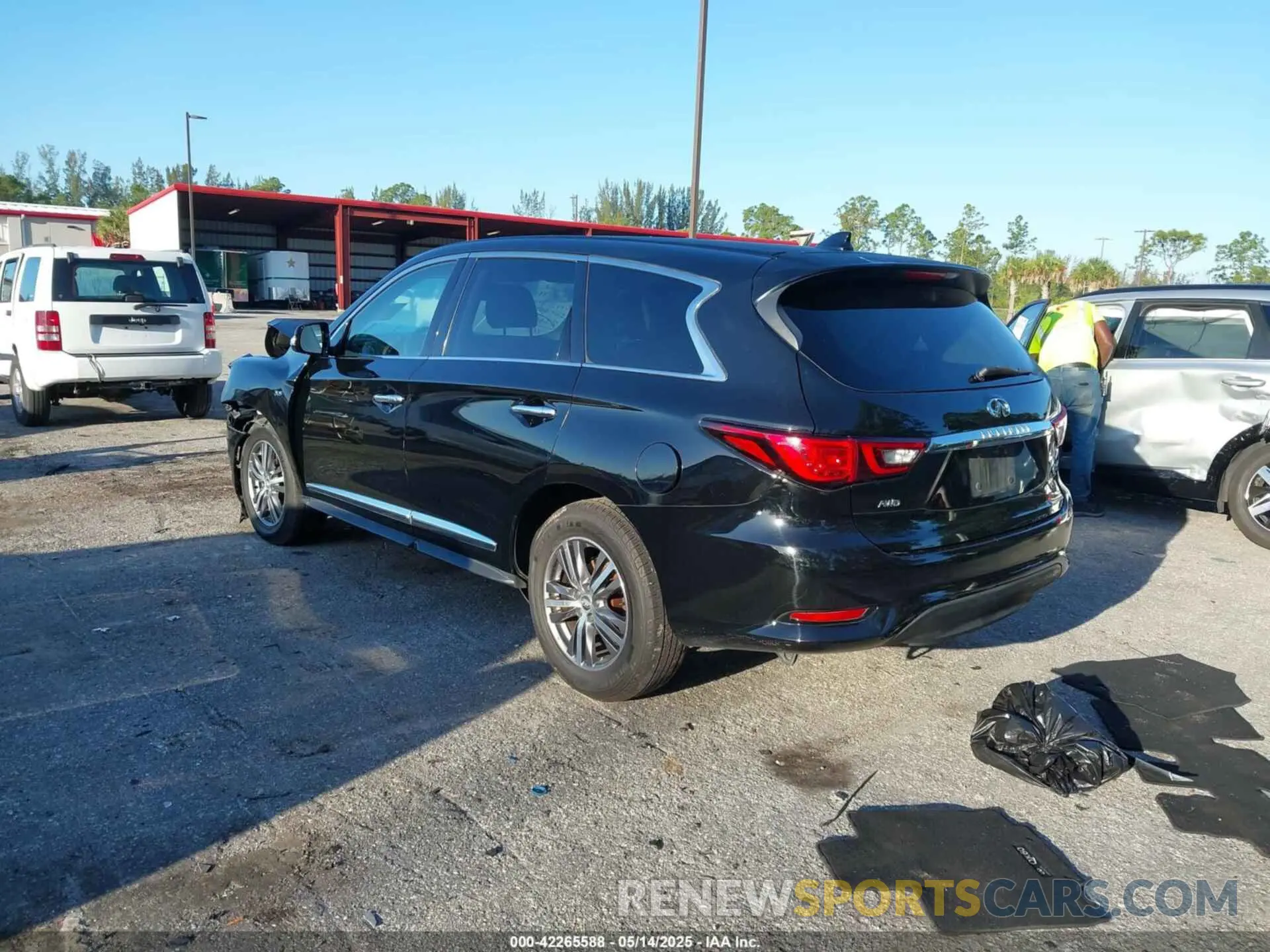 3 Фотография поврежденного автомобиля 5N1DL0MM6LC521745 INFINITI QX60 2020