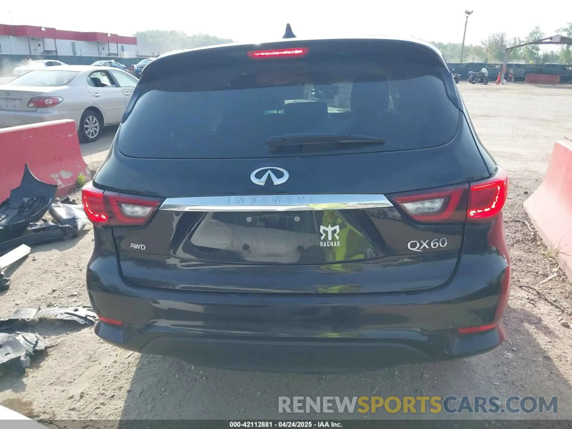 16 Photograph of a damaged car 5N1DL0MM7LC540417 INFINITI QX60 2020