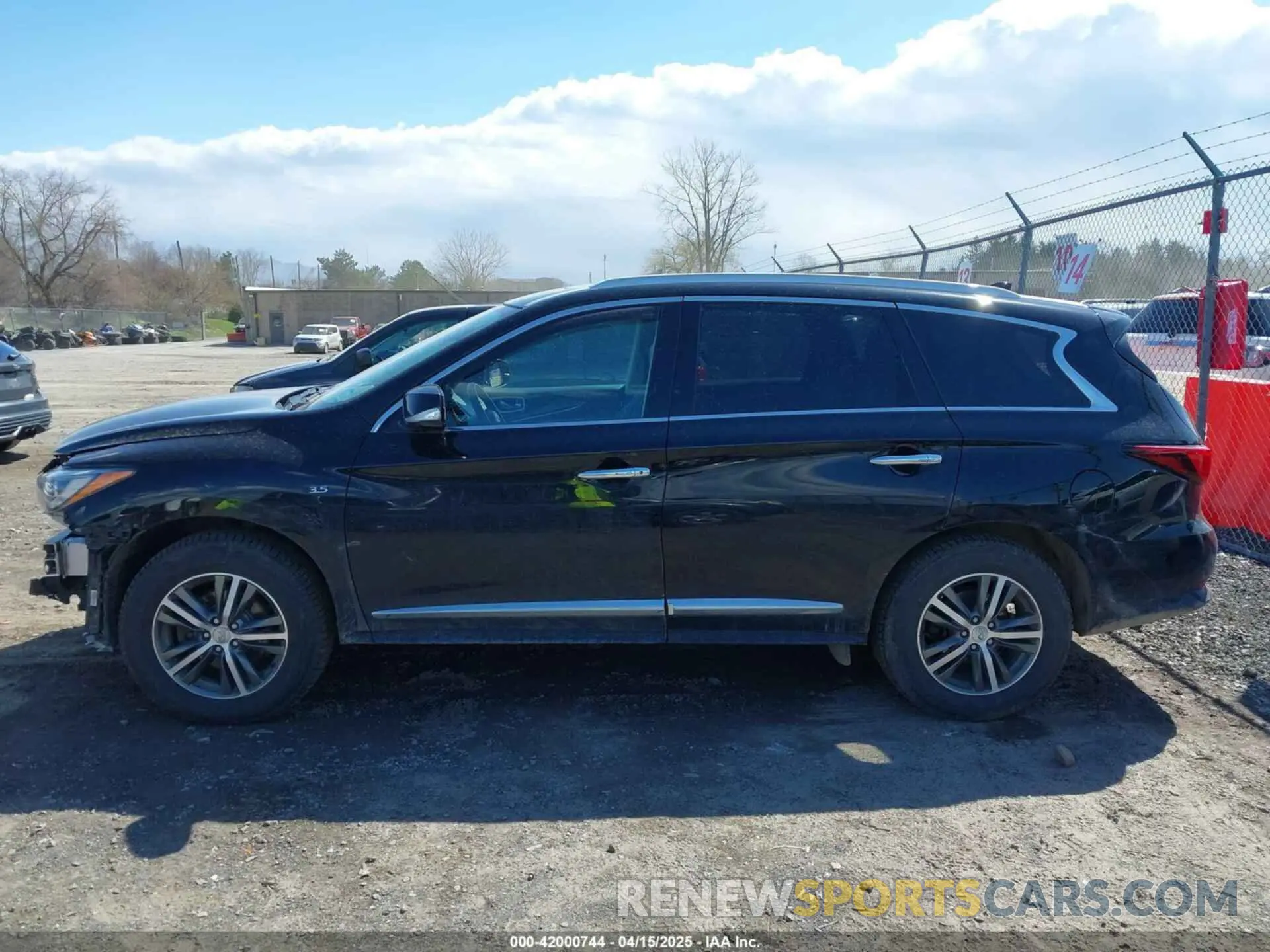15 Photograph of a damaged car 5N1DL0MM9LC502865 INFINITI QX60 2020