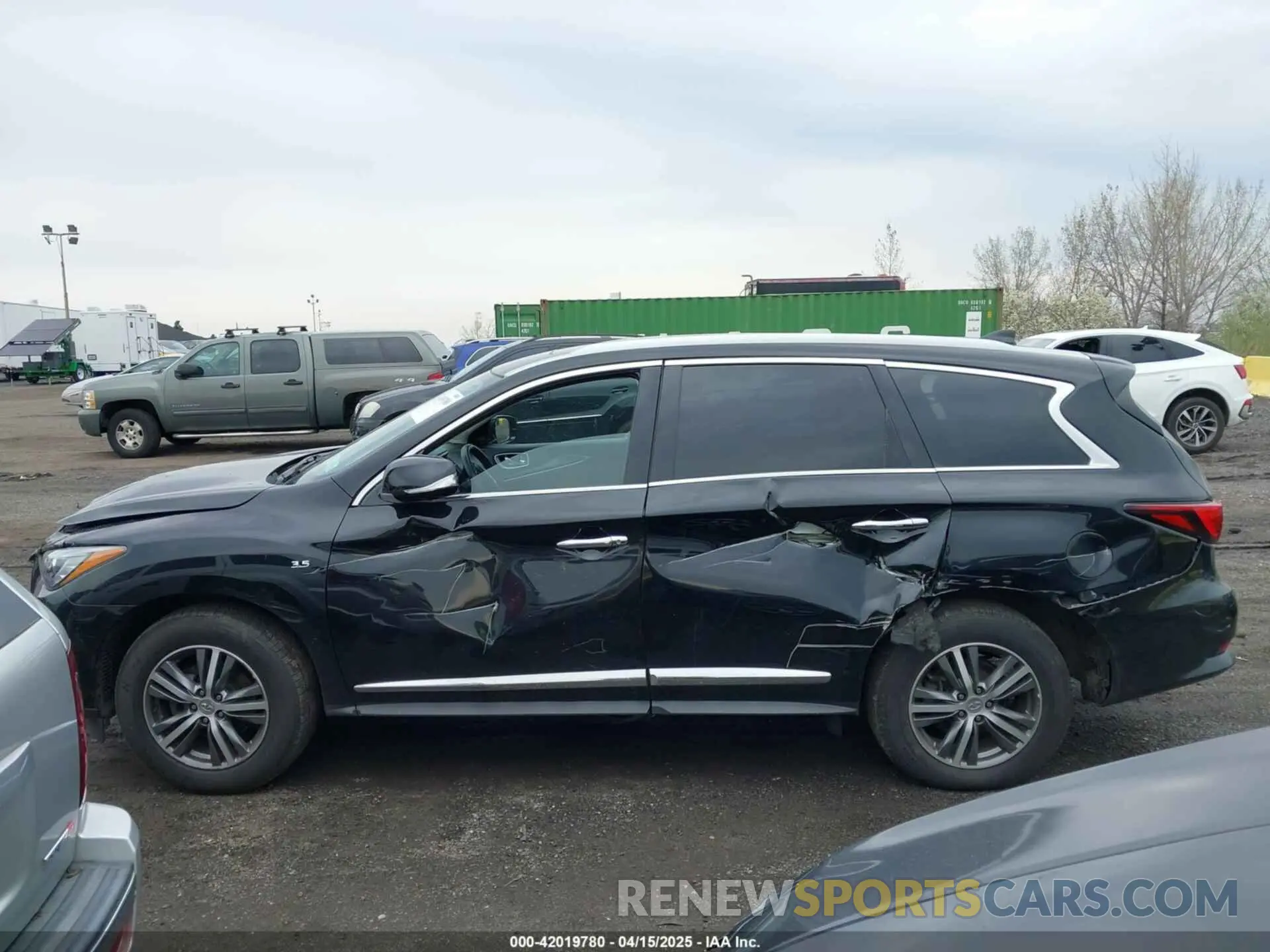 14 Photograph of a damaged car 5N1DL0MM9LC518225 INFINITI QX60 2020