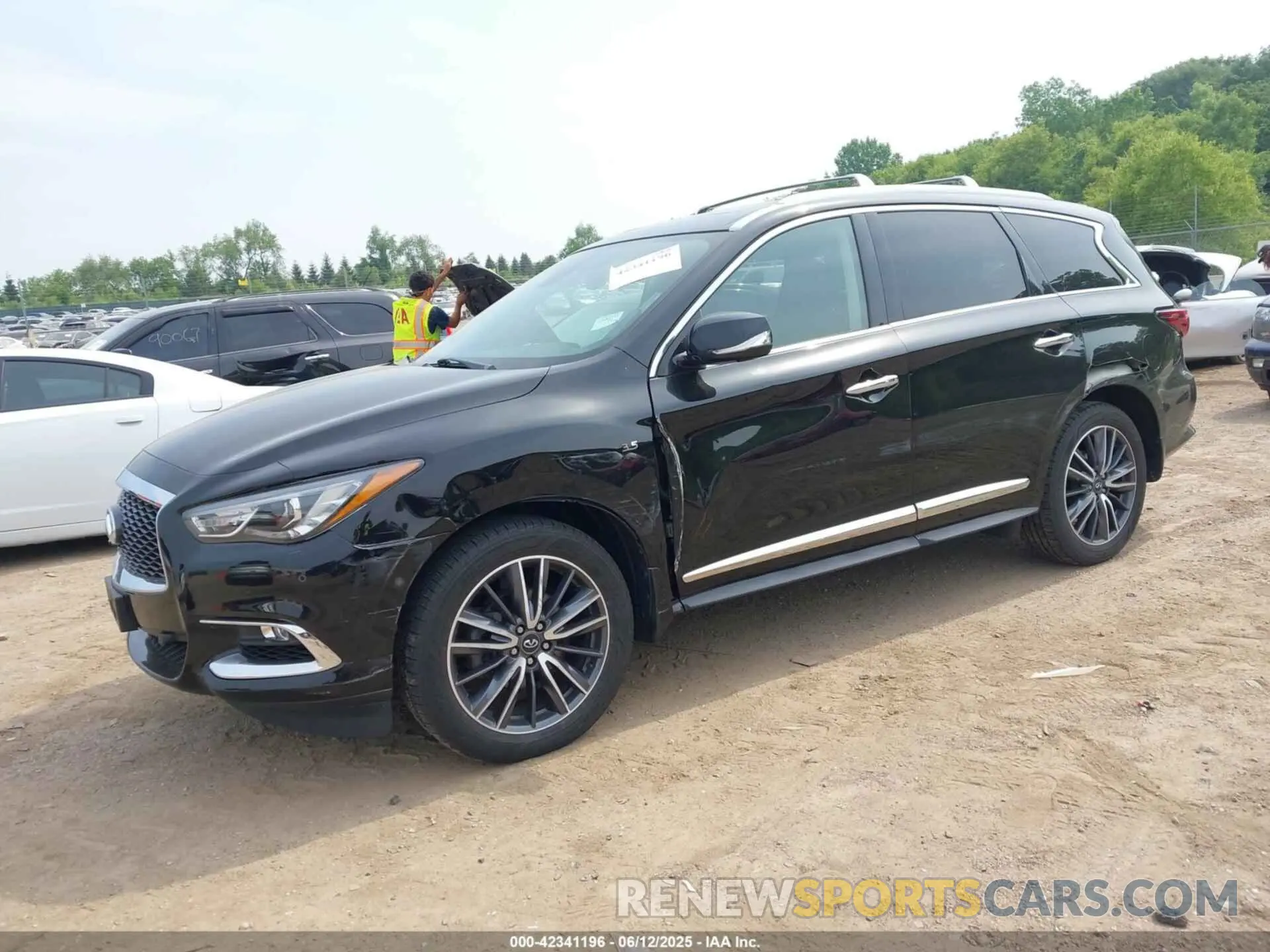 2 Photograph of a damaged car 5N1DL0MMXLC513079 INFINITI QX60 2020