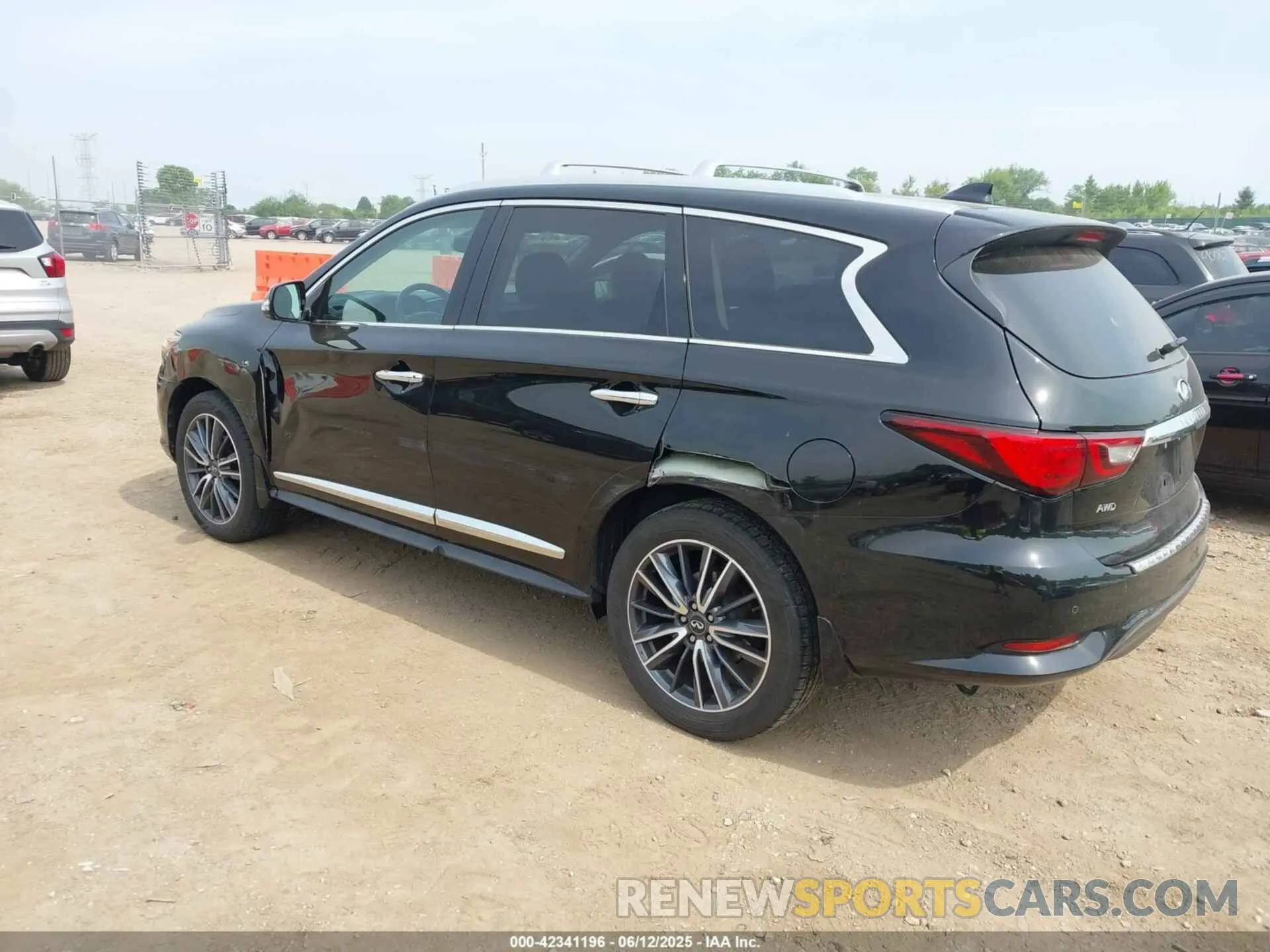 3 Photograph of a damaged car 5N1DL0MMXLC513079 INFINITI QX60 2020