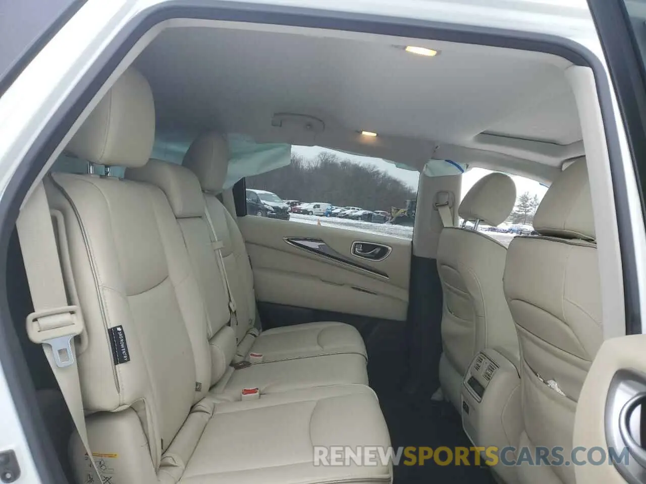 11 Photograph of a damaged car 5N1DL0MMXLC537995 INFINITI QX60 2020