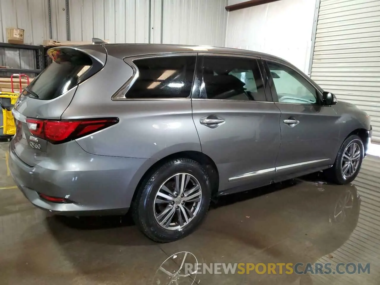 3 Photograph of a damaged car 5N1DL0MN2LC525882 INFINITI QX60 2020