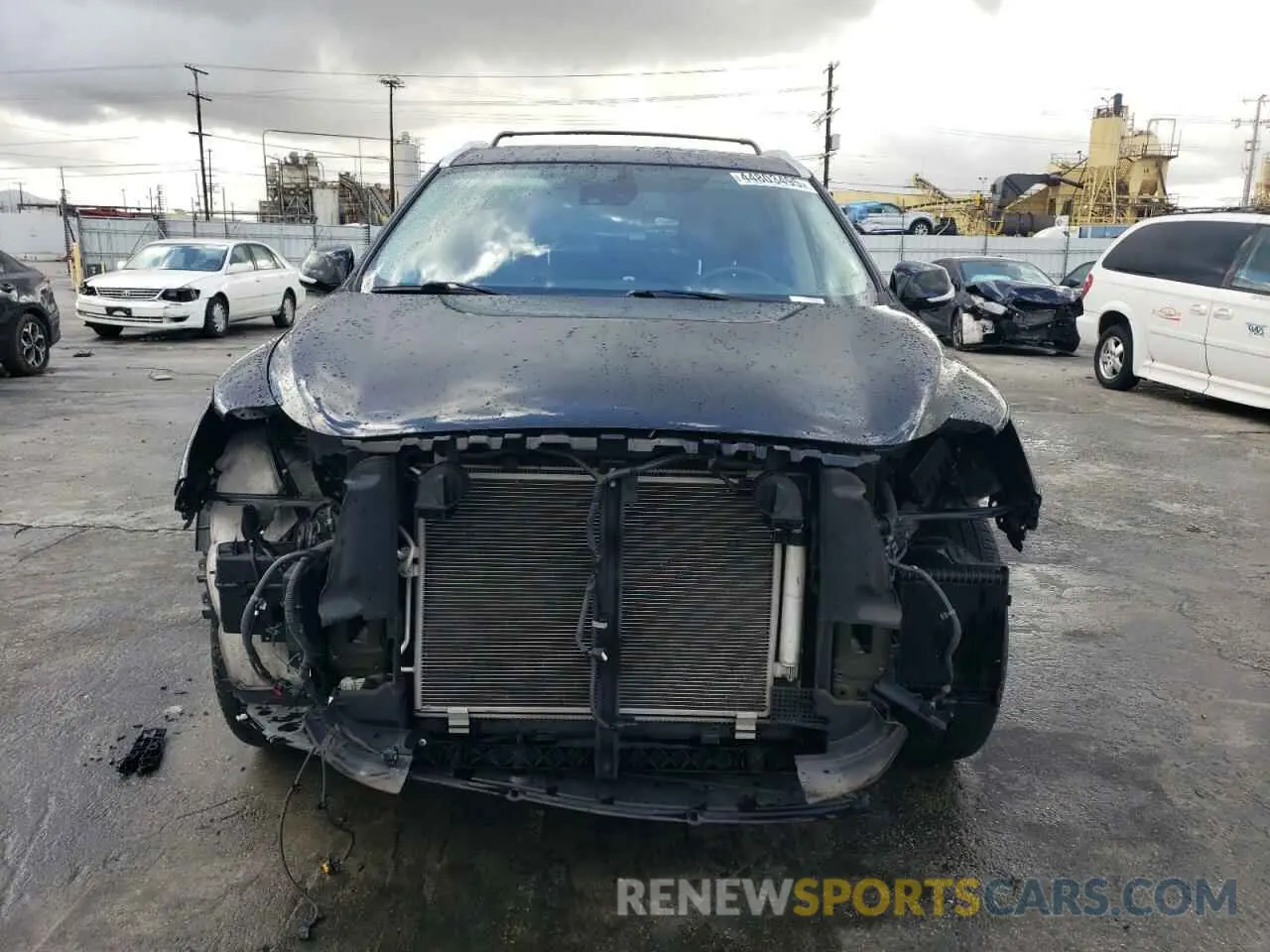 5 Photograph of a damaged car 5N1DL0MN3LC506886 INFINITI QX60 2020
