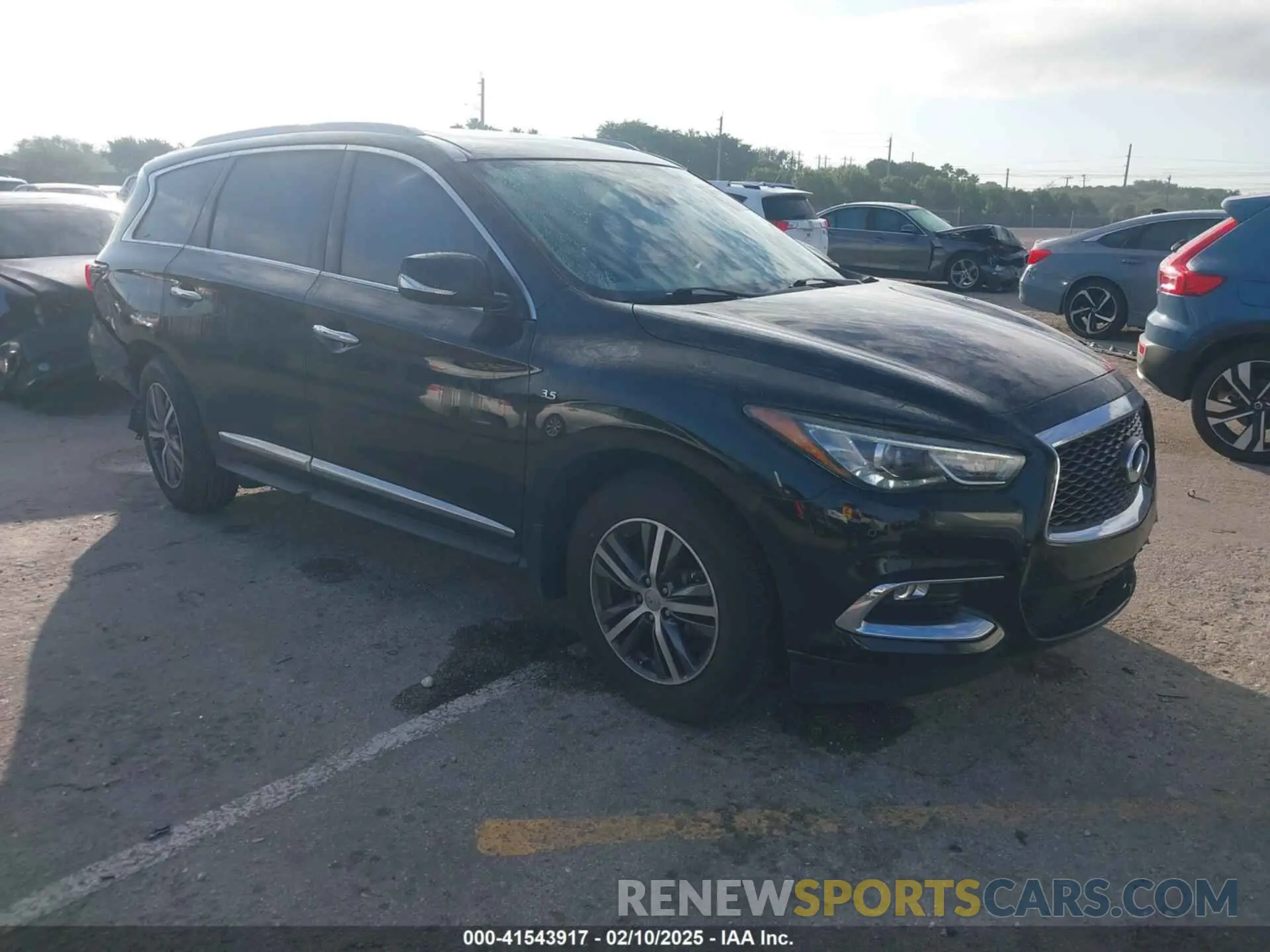 1 Photograph of a damaged car 5N1DL0MN3LC527057 INFINITI QX60 2020