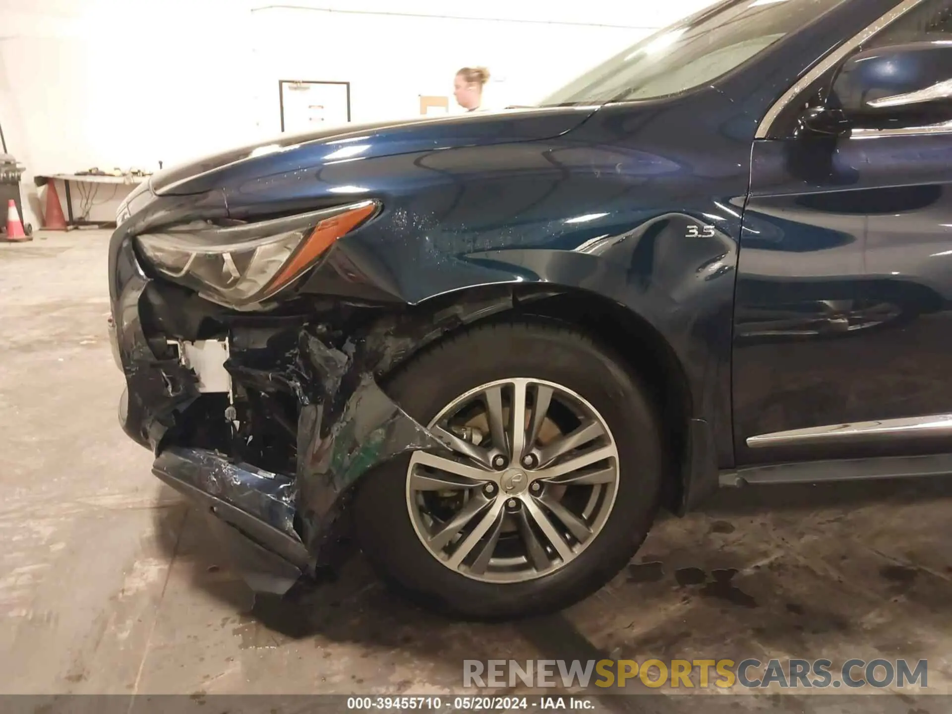6 Photograph of a damaged car 5N1DL0MN4LC516679 INFINITI QX60 2020