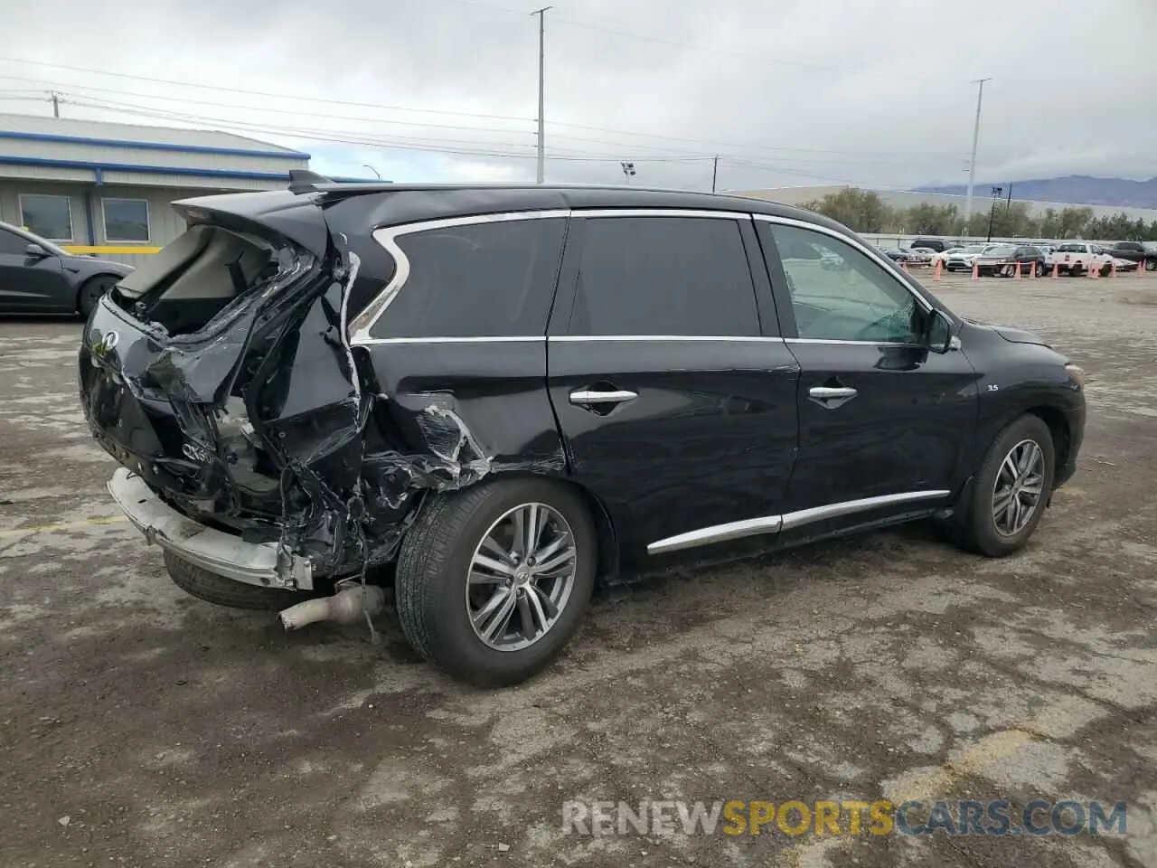3 Photograph of a damaged car 5N1DL0MN5LC502886 INFINITI QX60 2020