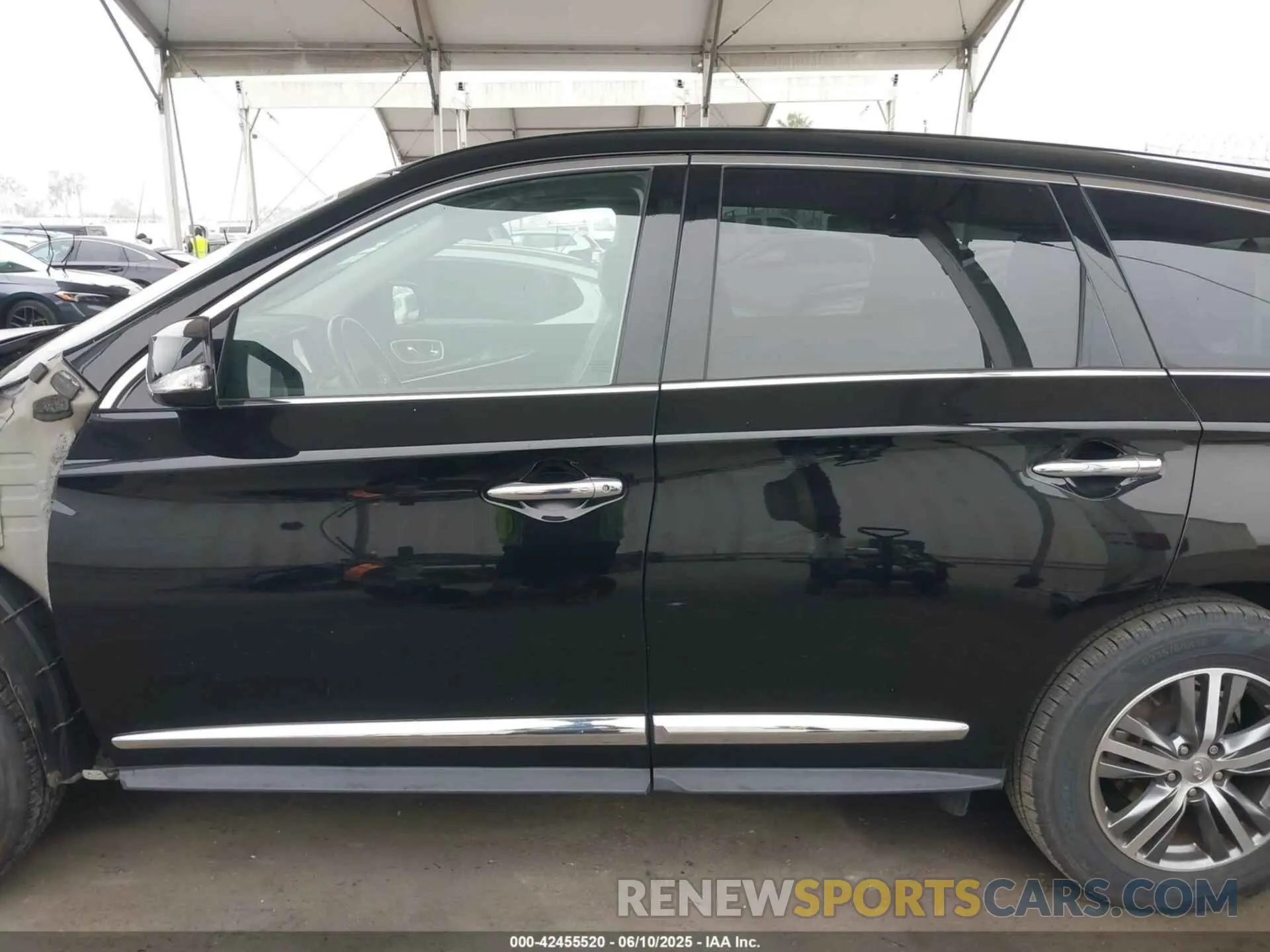 15 Photograph of a damaged car 5N1DL0MN5LC504329 INFINITI QX60 2020