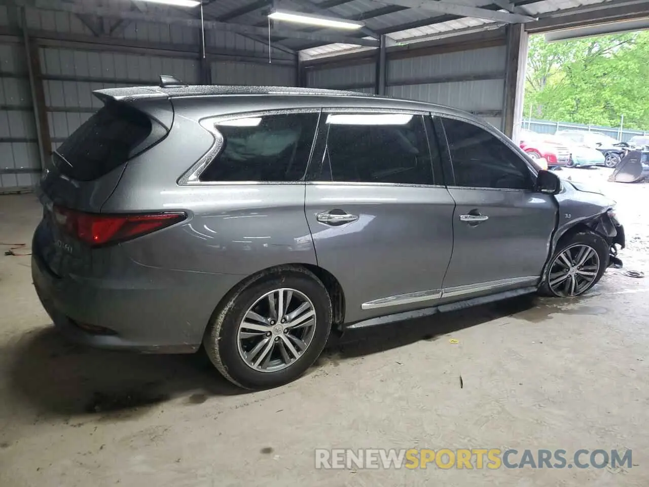3 Photograph of a damaged car 5N1DL0MN7LC532388 INFINITI QX60 2020